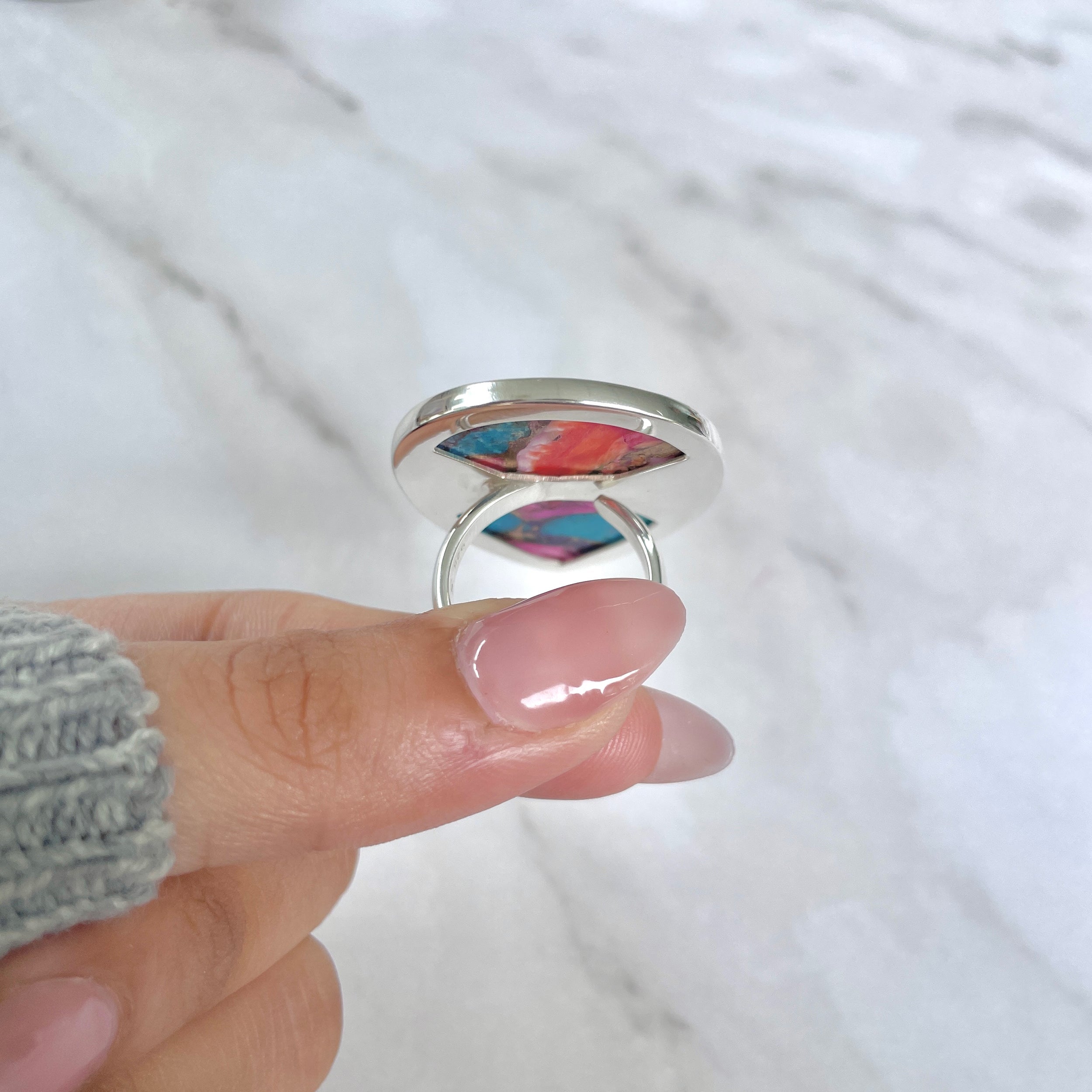 Spiny Oyster Turquoise Ring-(TRO-R-103.)