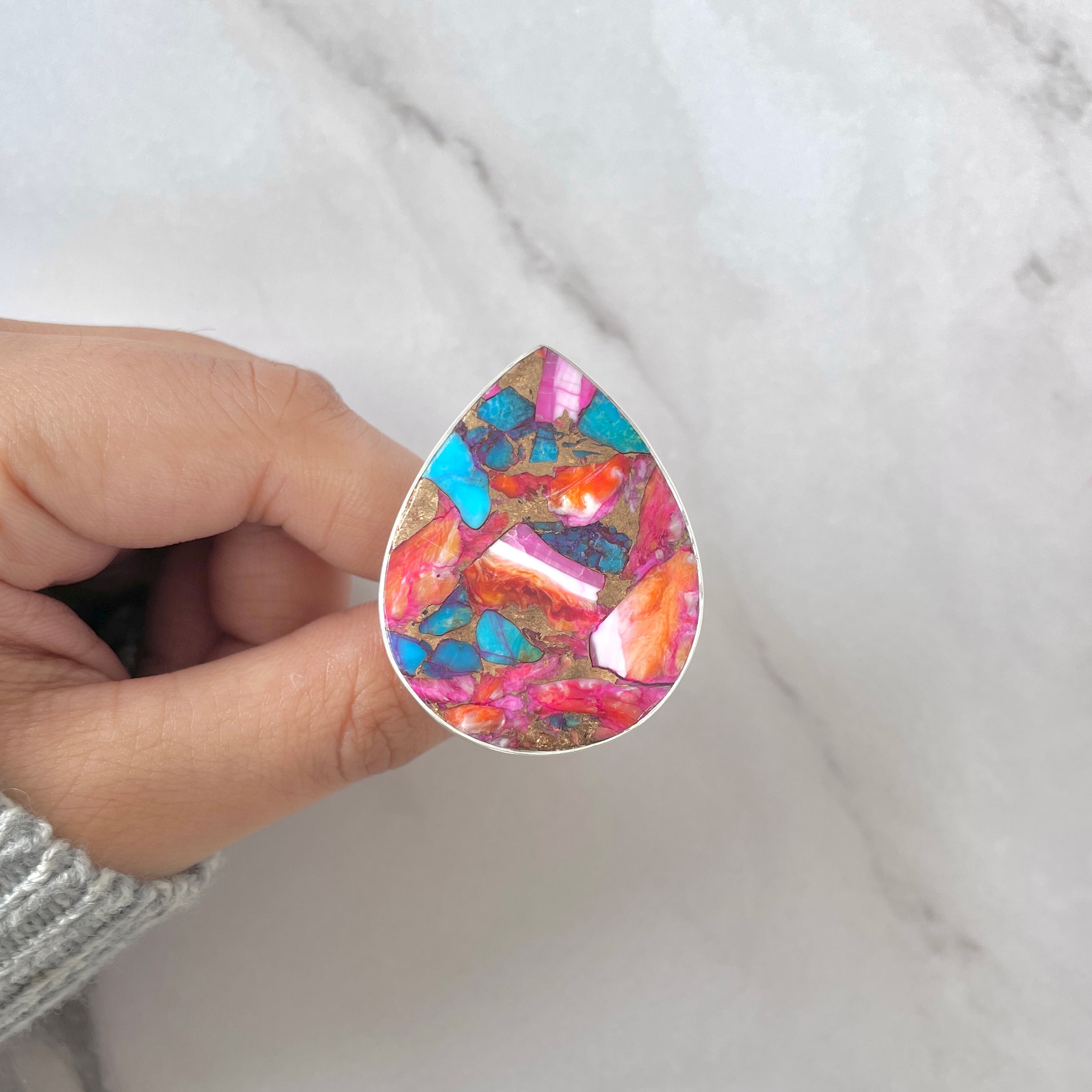 Spiny Oyster Turquoise Ring-(TRO-R-105.)