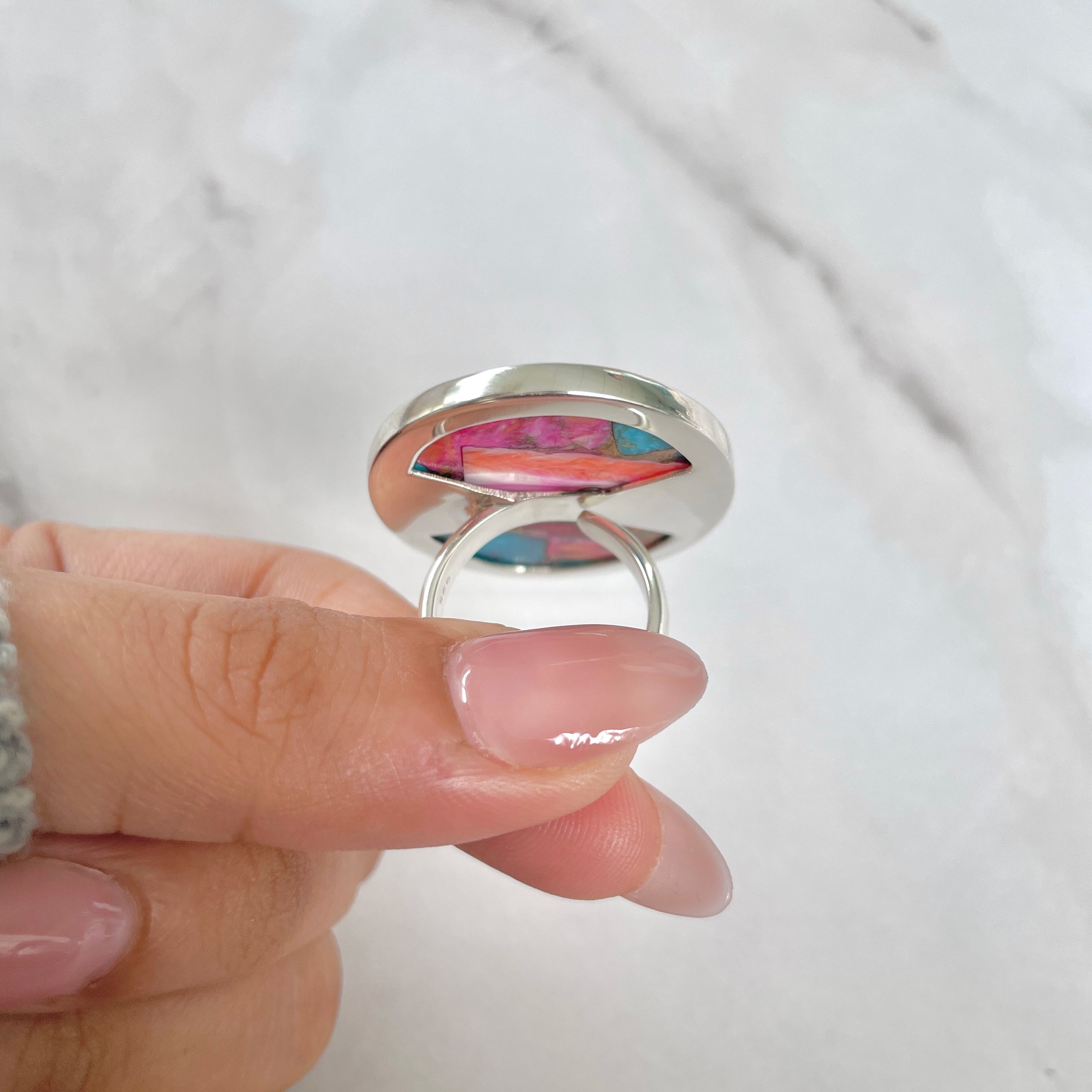 Spiny Oyster Turquoise Ring-(TRO-R-106.)