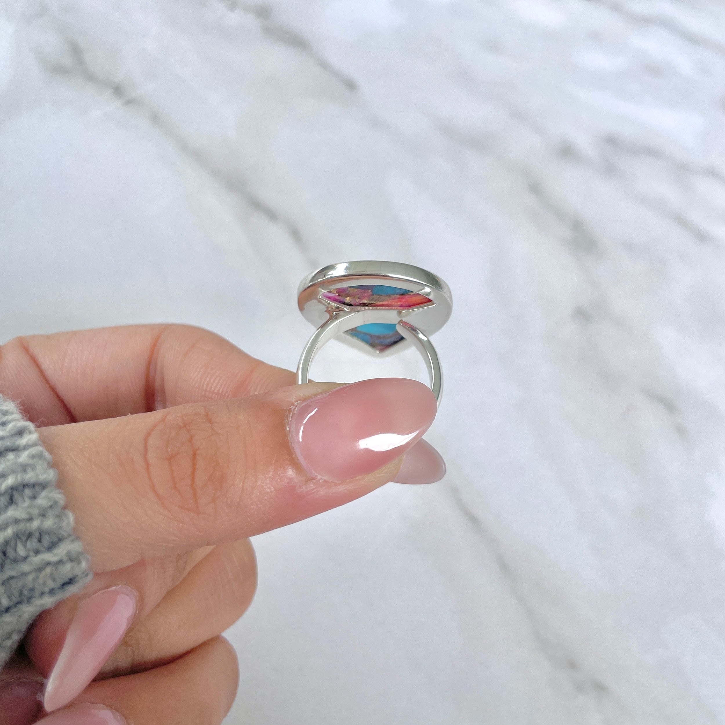 Spiny Oyster Turquoise Ring-(TRO-R-114.)