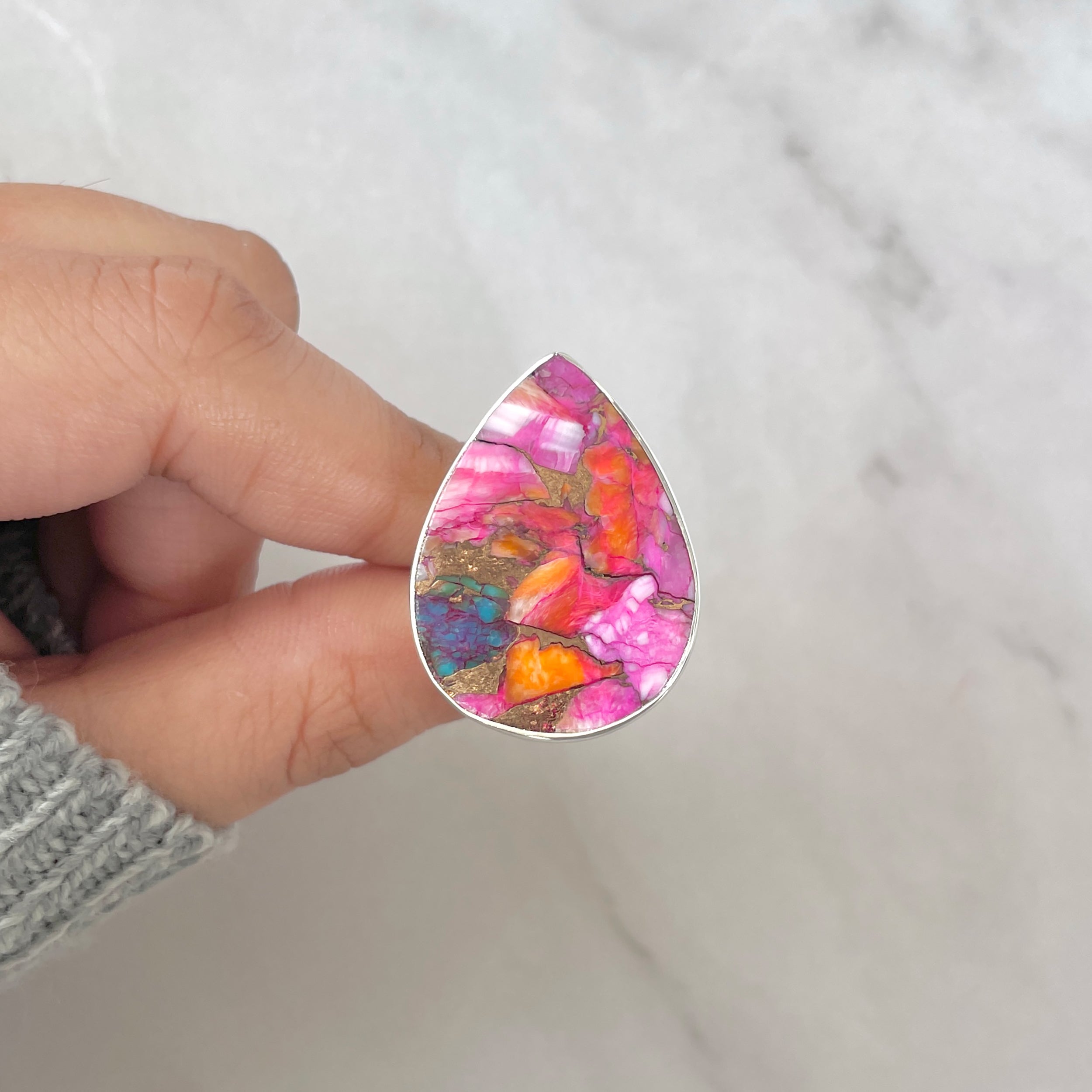 Spiny Oyster Turquoise Ring-(TRO-R-122.)