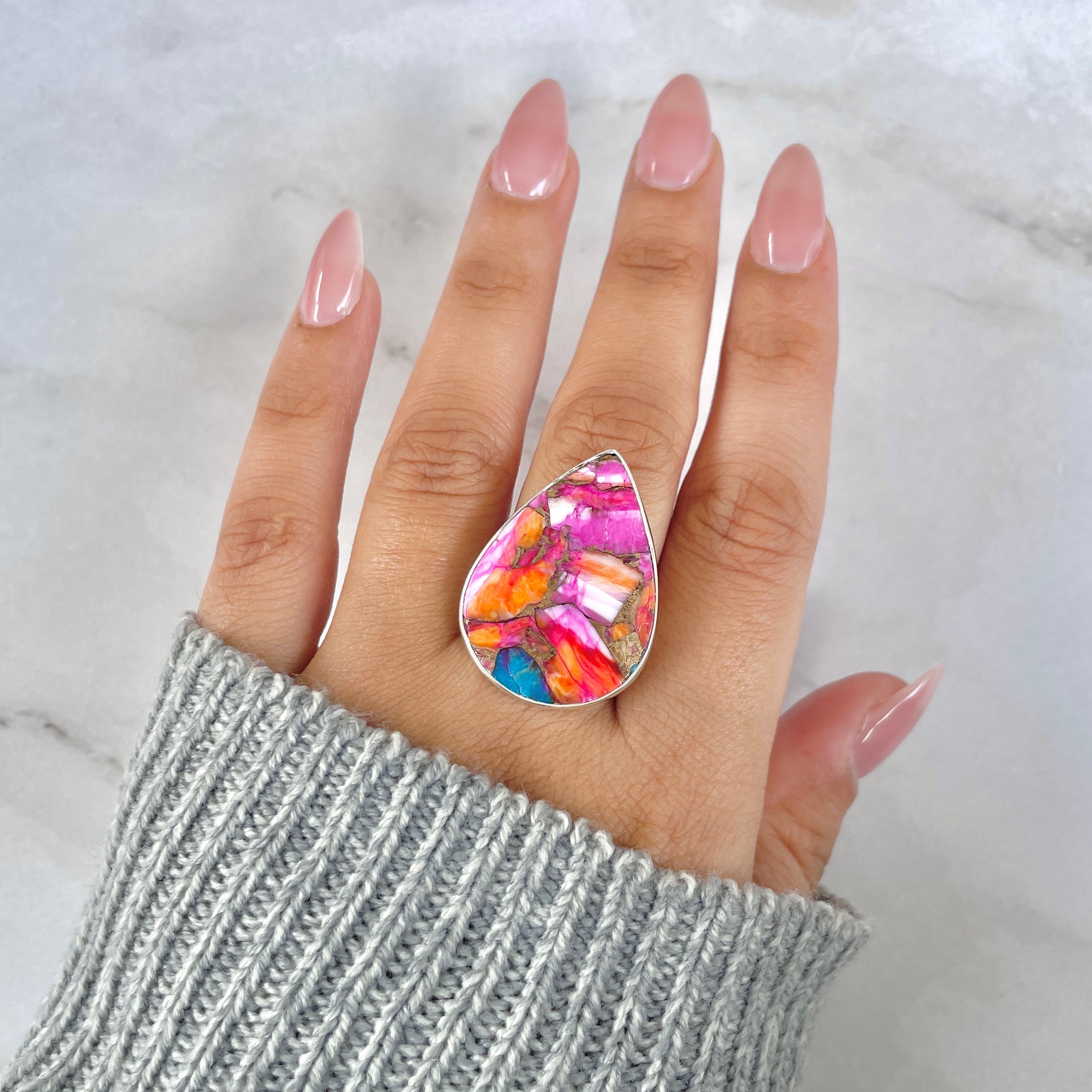 Spiny Oyster Turquoise Ring-(TRO-R-123.)