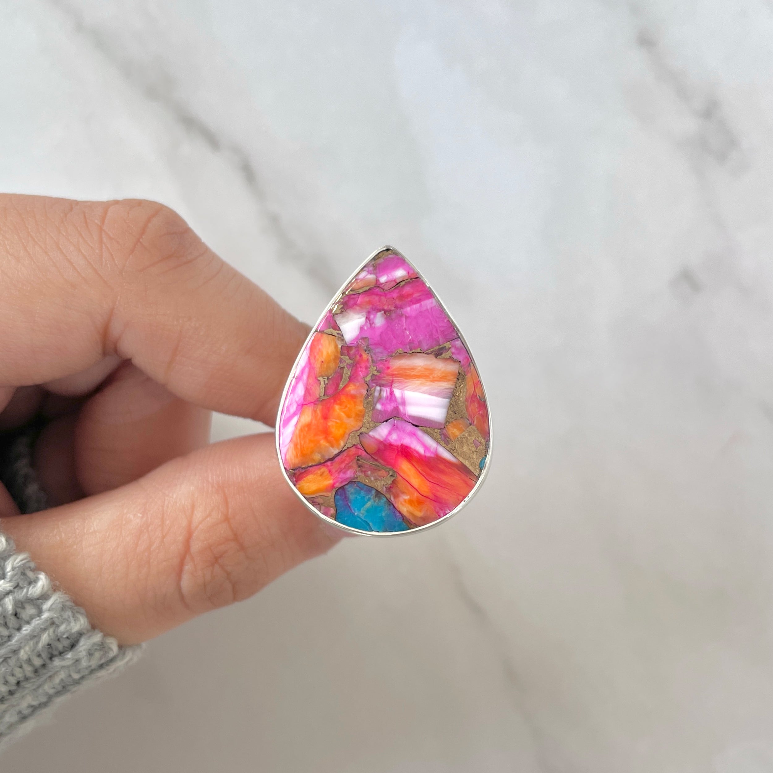 Spiny Oyster Turquoise Ring-(TRO-R-123.)