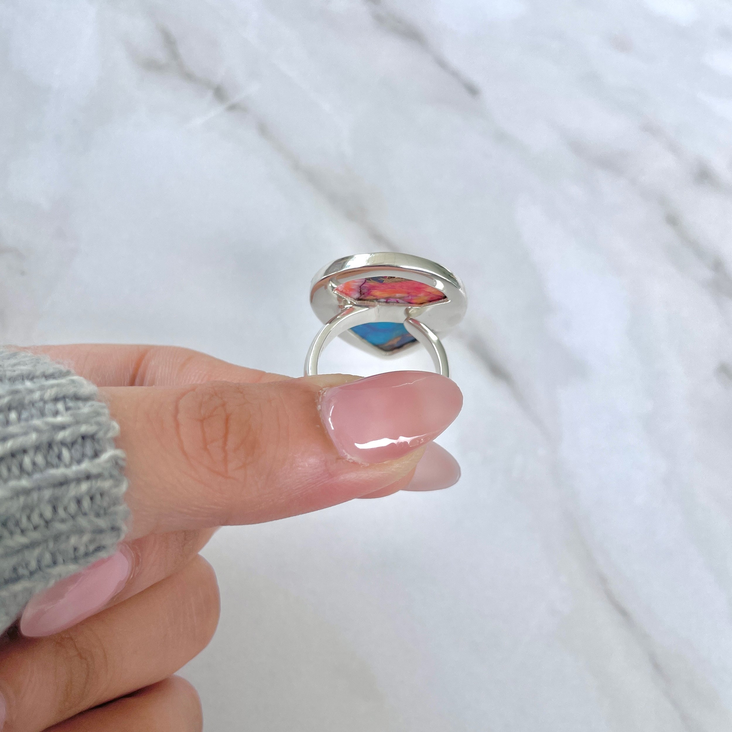 Spiny Oyster Turquoise Ring-(TRO-R-126.)