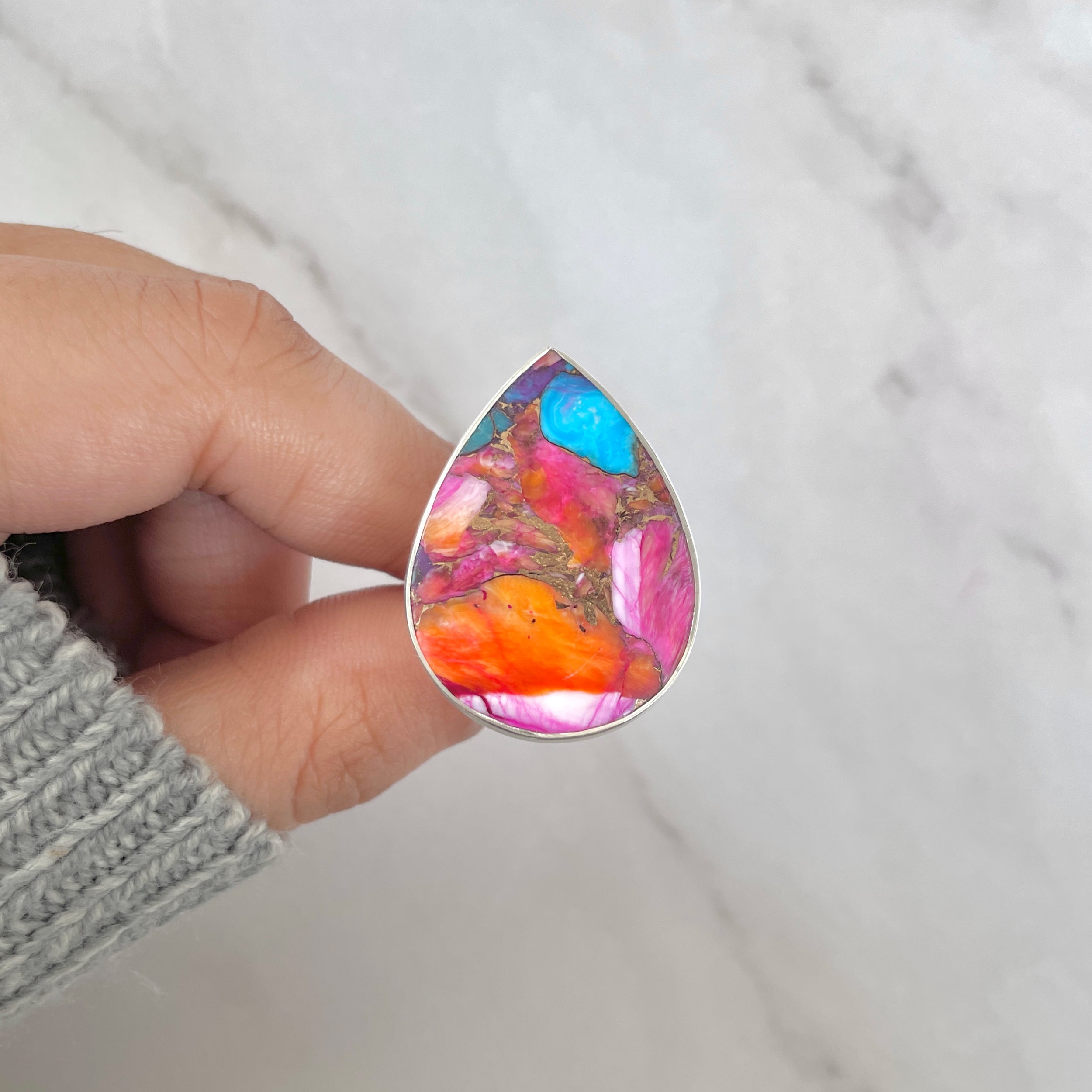 Spiny Oyster Turquoise Ring-(TRO-R-128.)