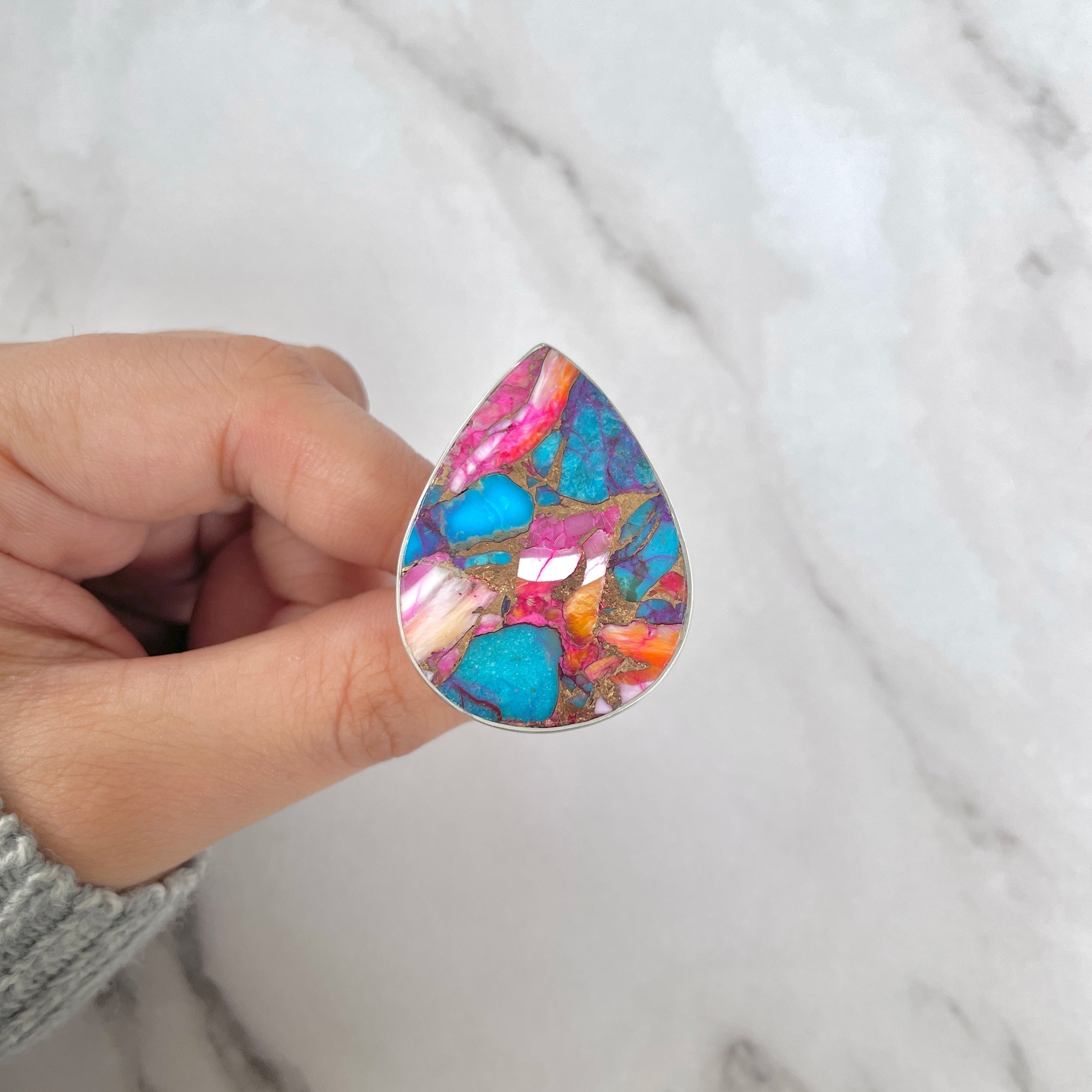 Spiny Oyster Turquoise Ring-(TRO-R-133.)