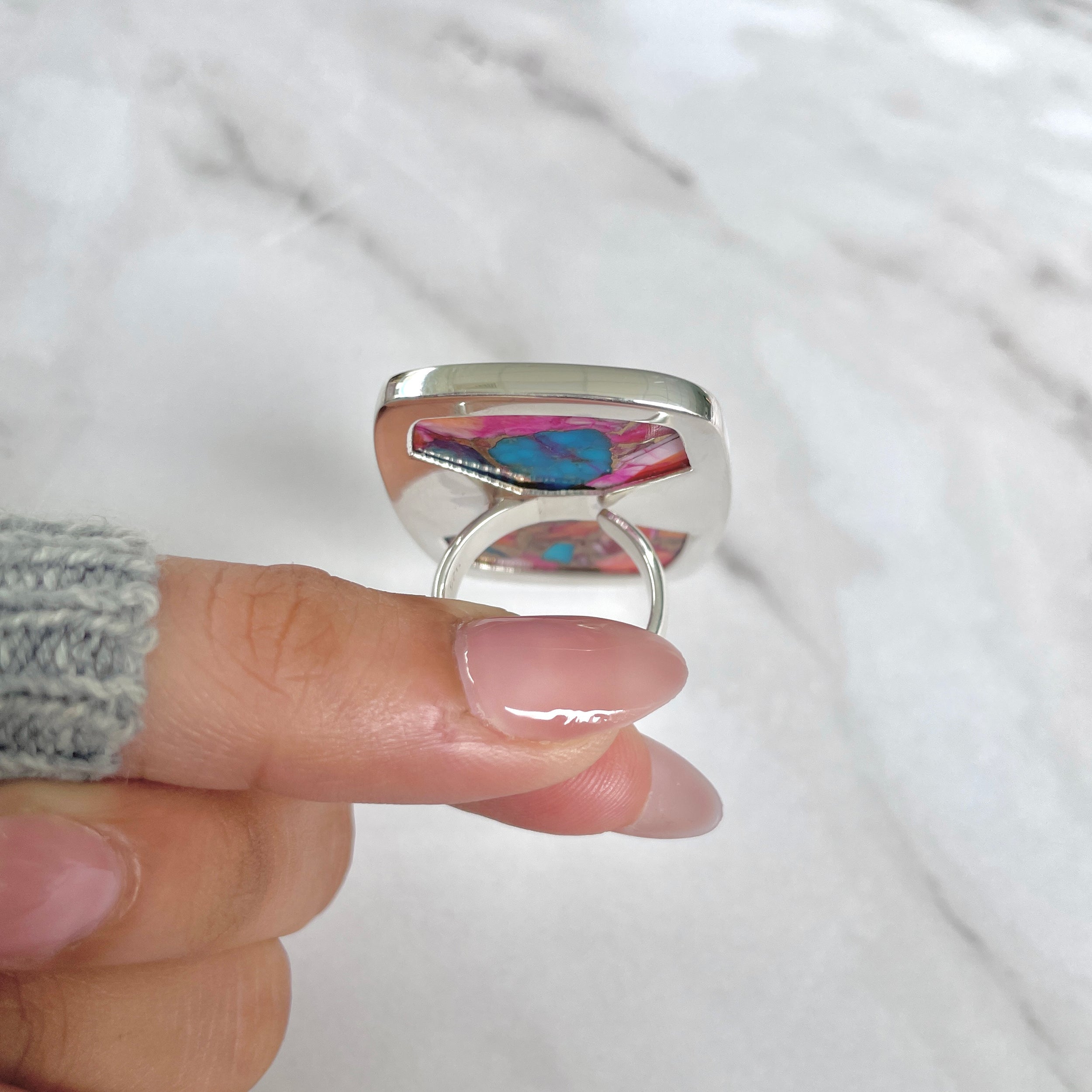 Spiny Oyster Turquoise Ring-(TRO-R-135.)