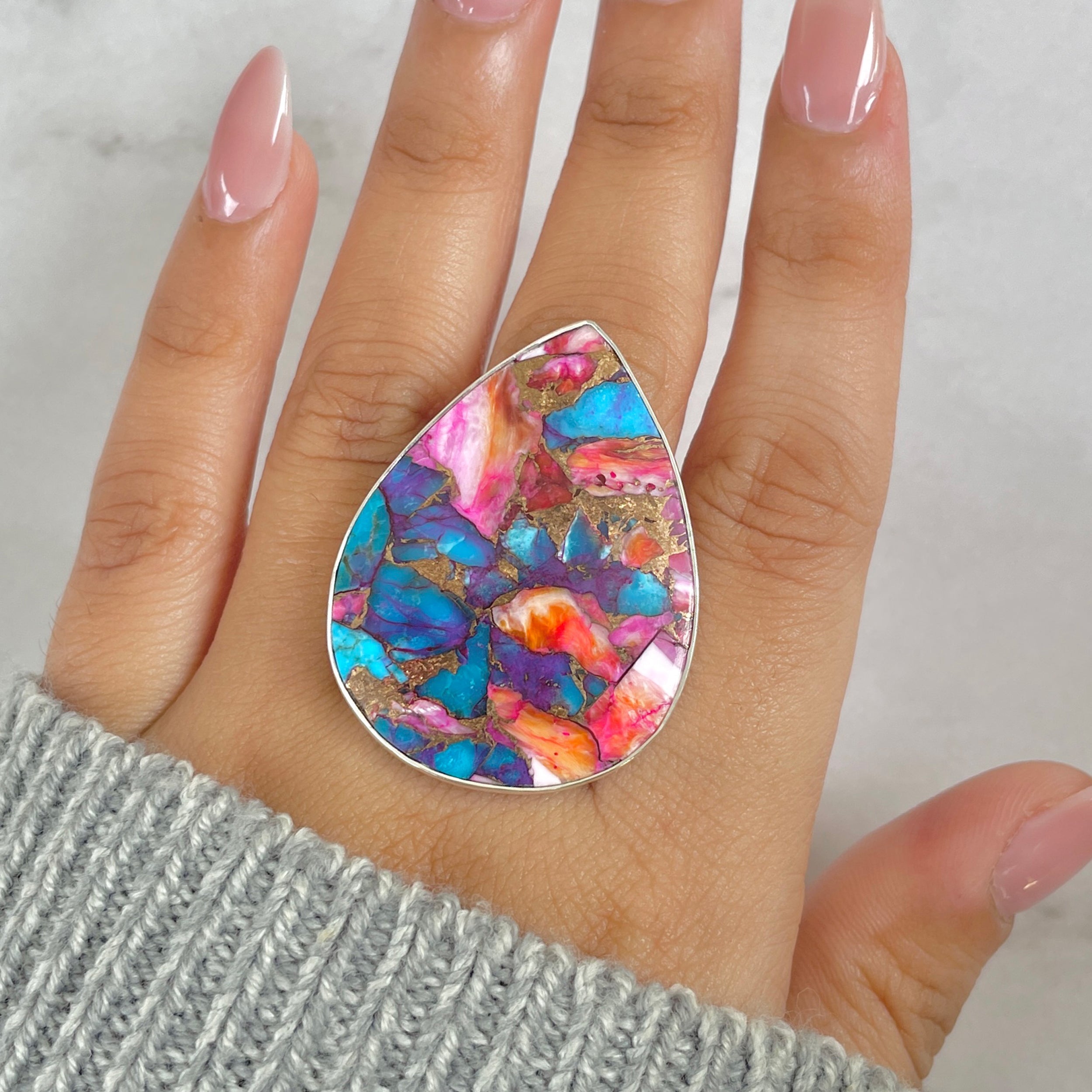 Spiny Oyster Turquoise Ring-(TRO-R-143.)