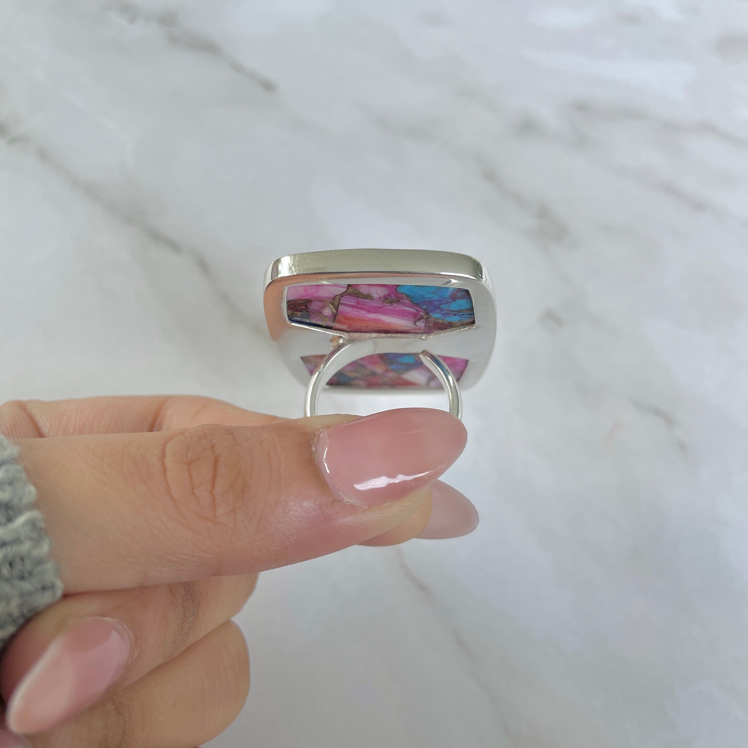 Spiny Oyster Turquoise Ring-(TRO-R-171.)