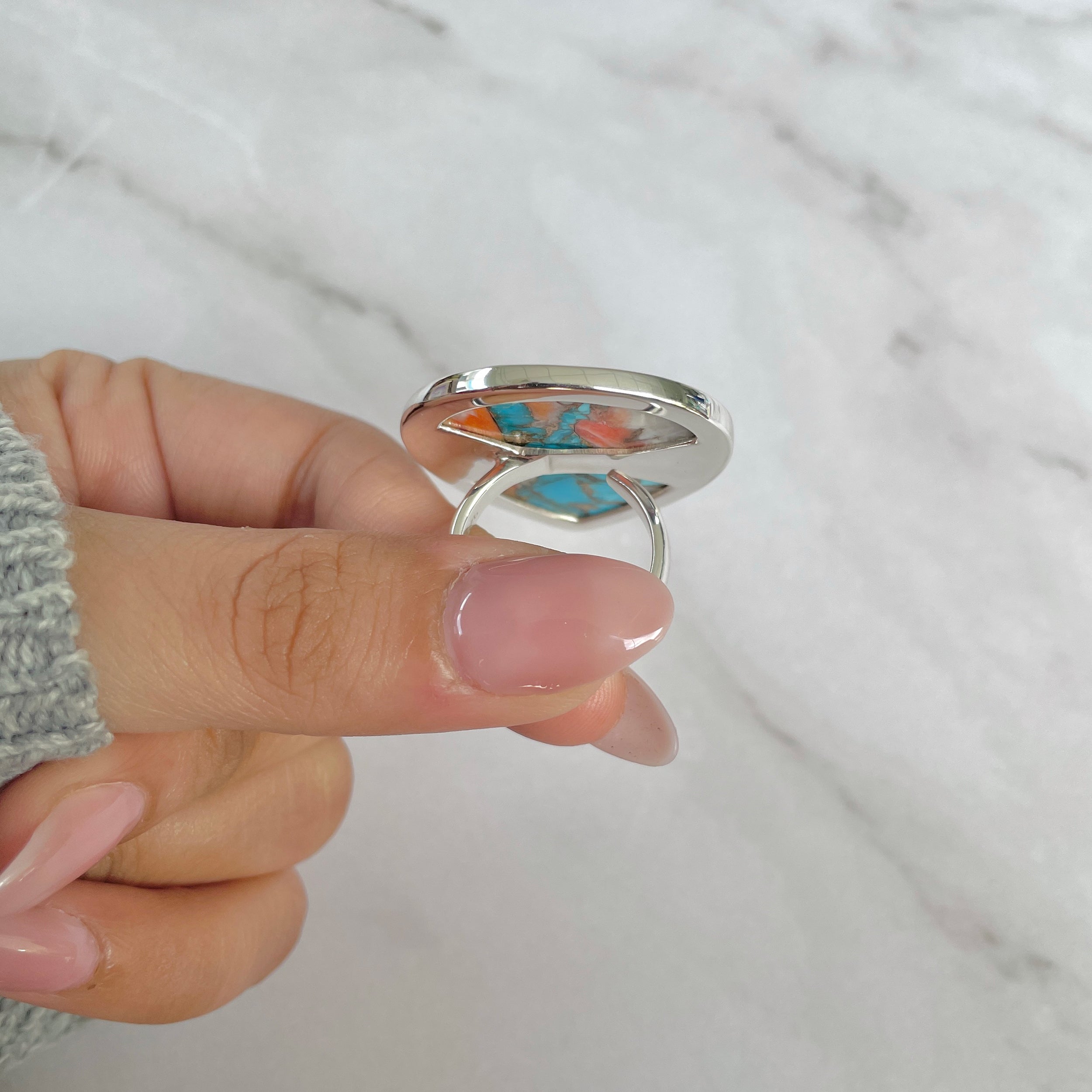 Spiny Oyster Turquoise Ring-(TRO-R-180.)