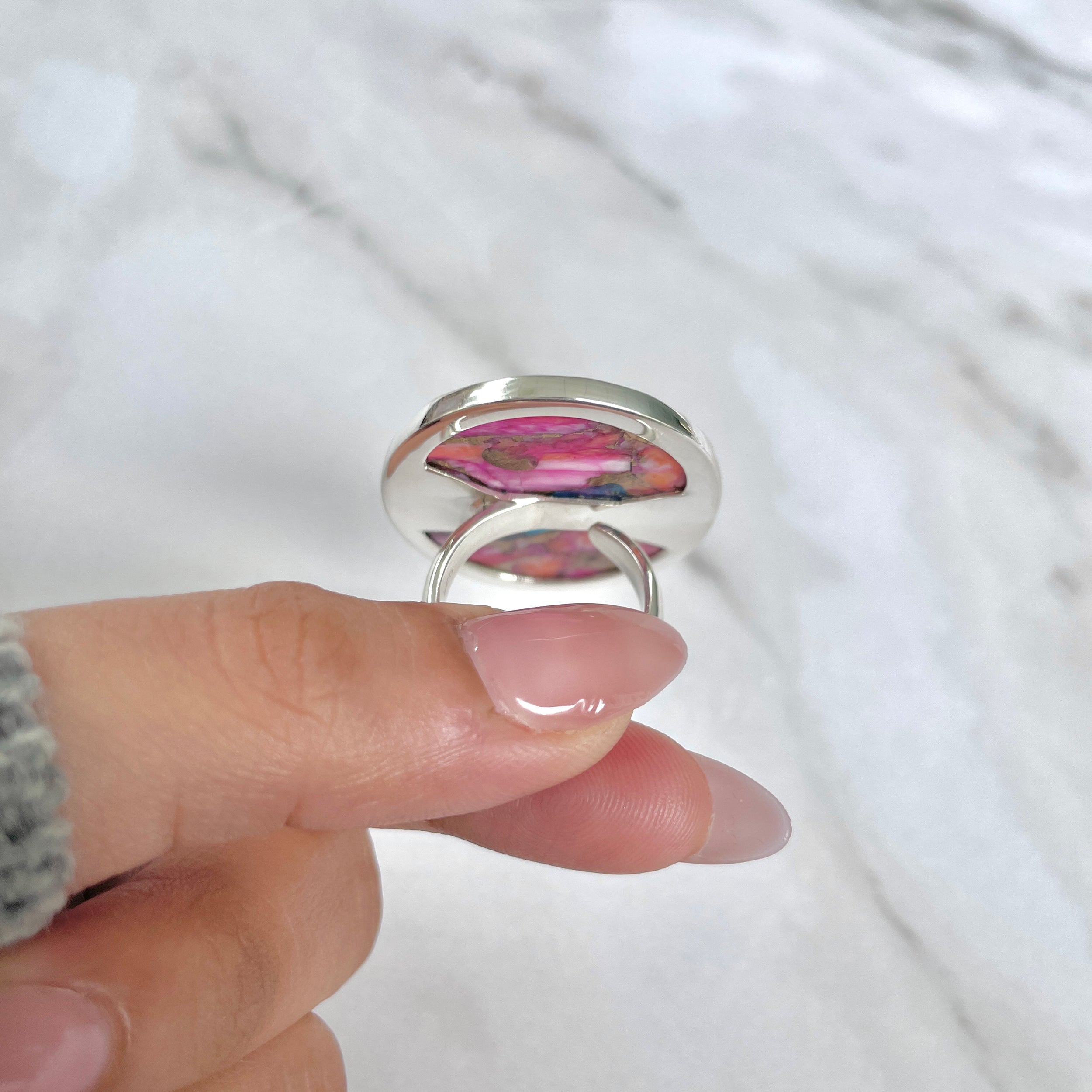 Spiny Oyster Turquoise Ring-(TRO-R-94.)