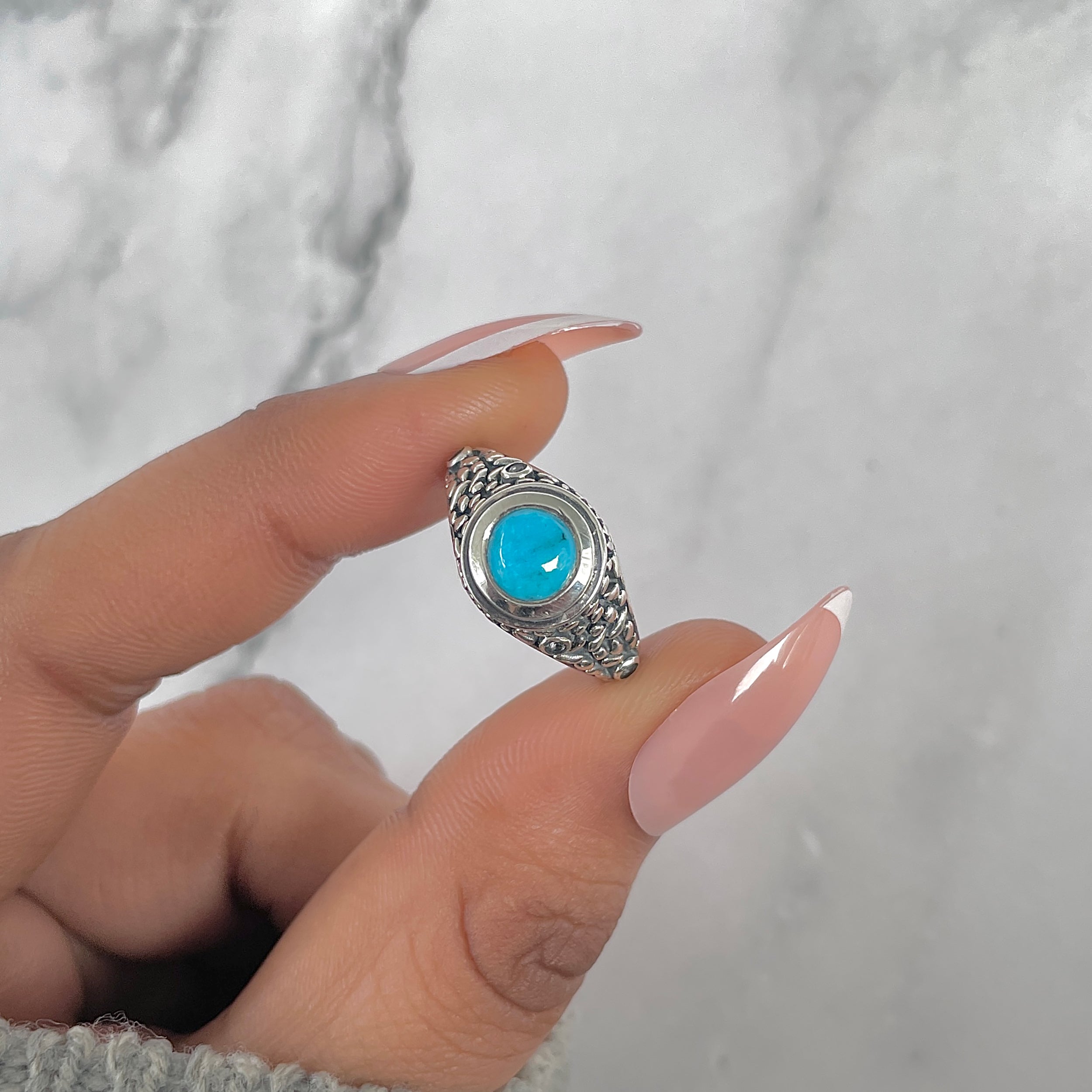 Turquoise Ring-(TRQ-RDR-338.)