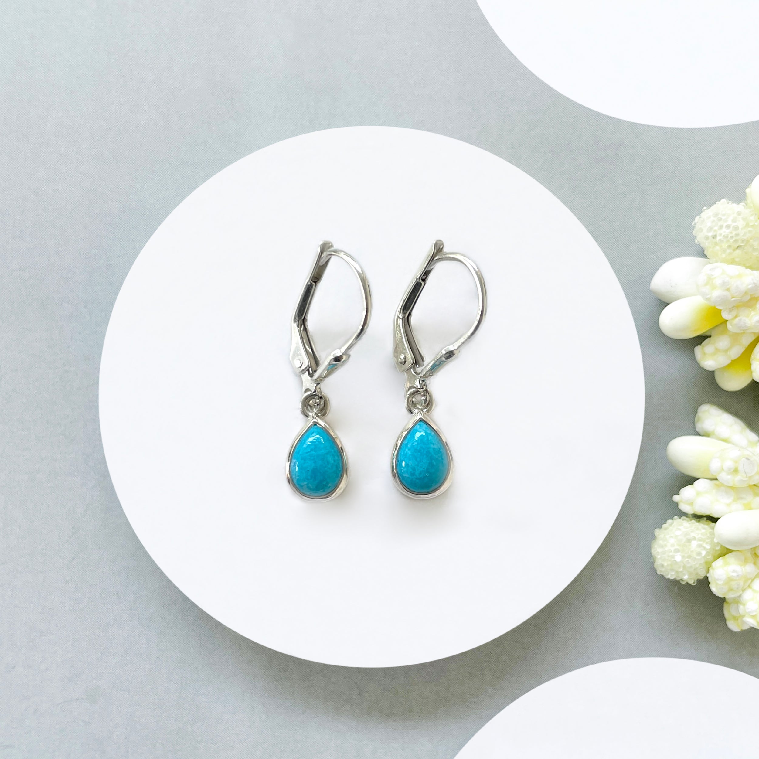 Turquoise Leverback Earring-(TRQ-SE-1109.)