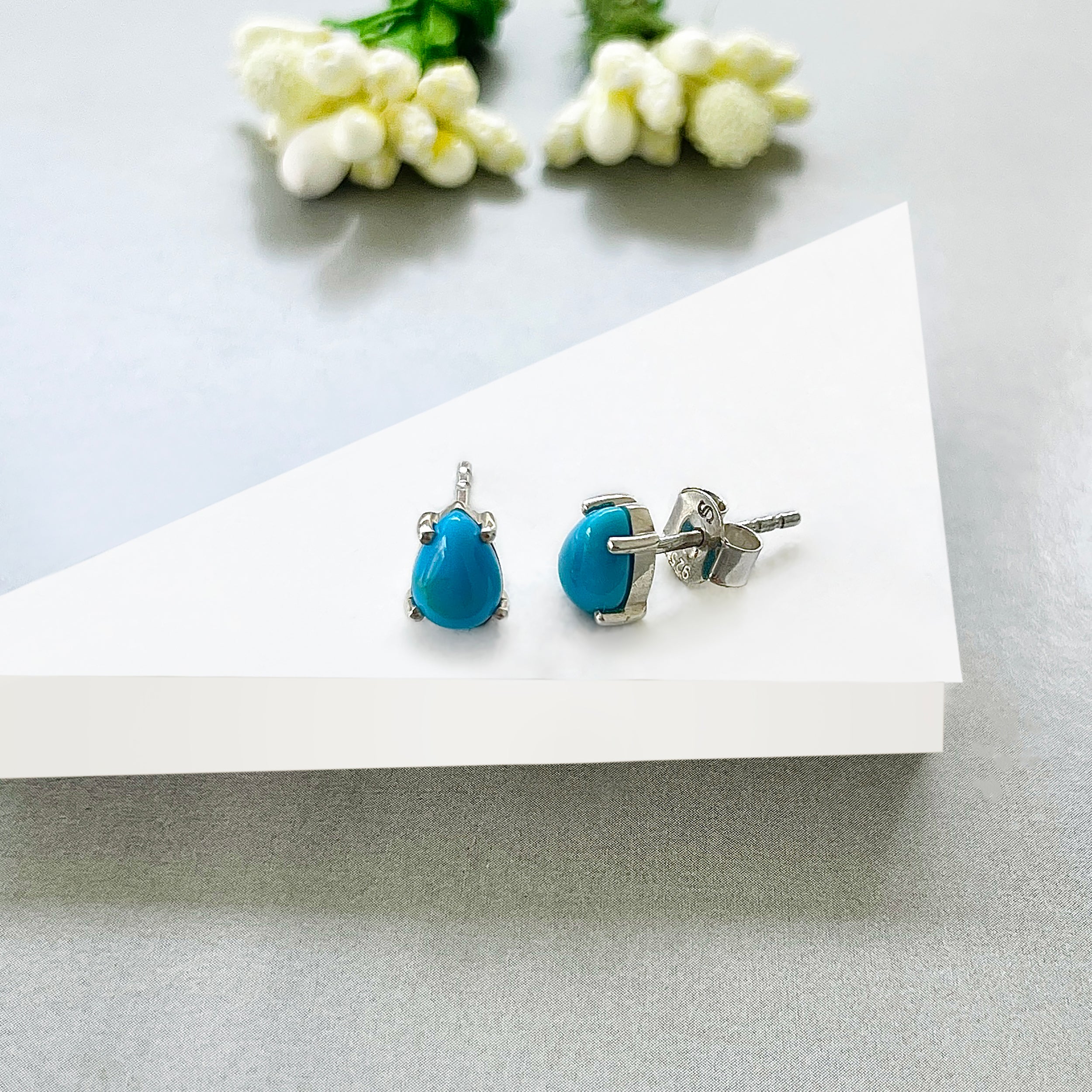 Turquoise Stud Earrings-(TRQ-SE-1142.)