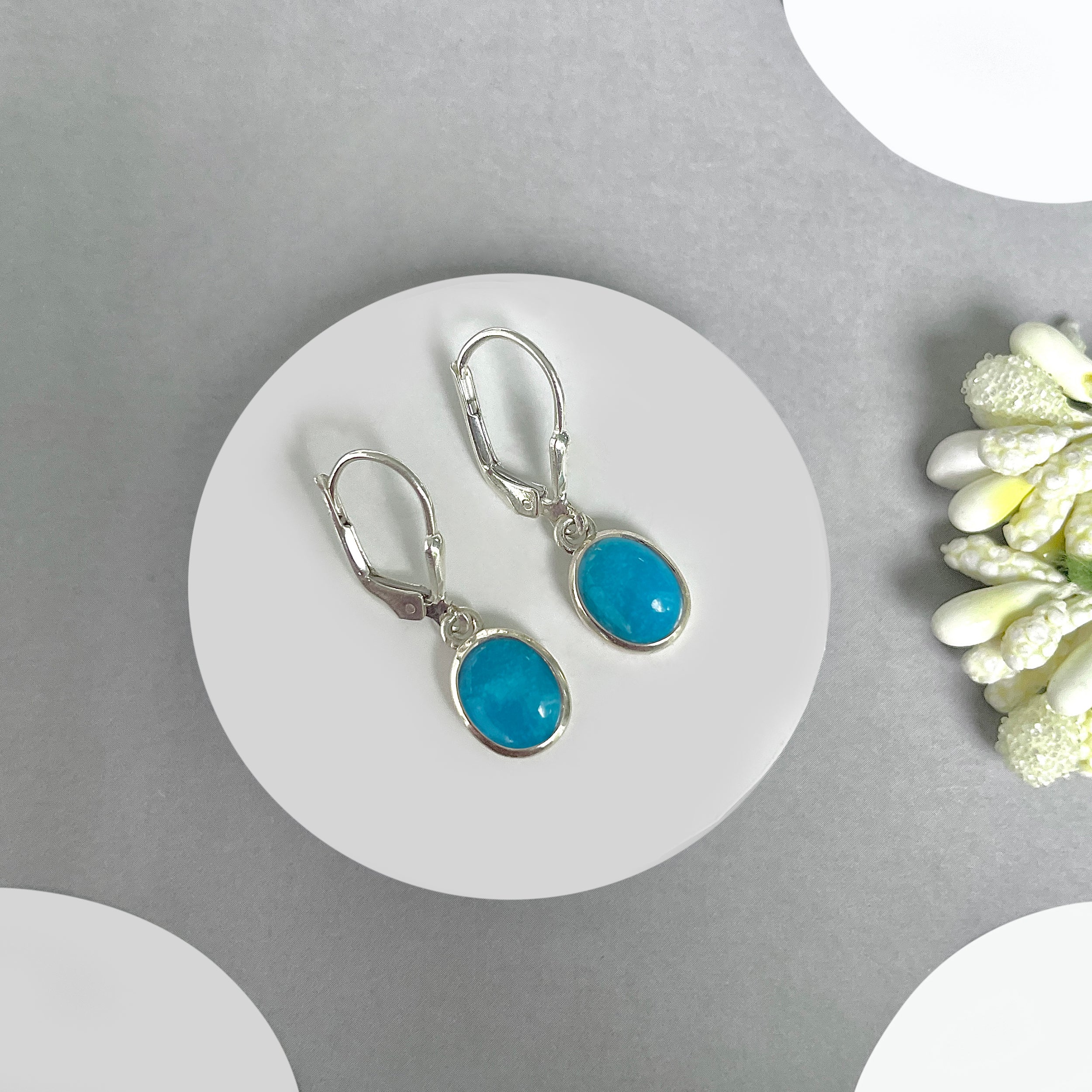 Turquoise Leverback Earrings-(TRQ-SE-1232.)