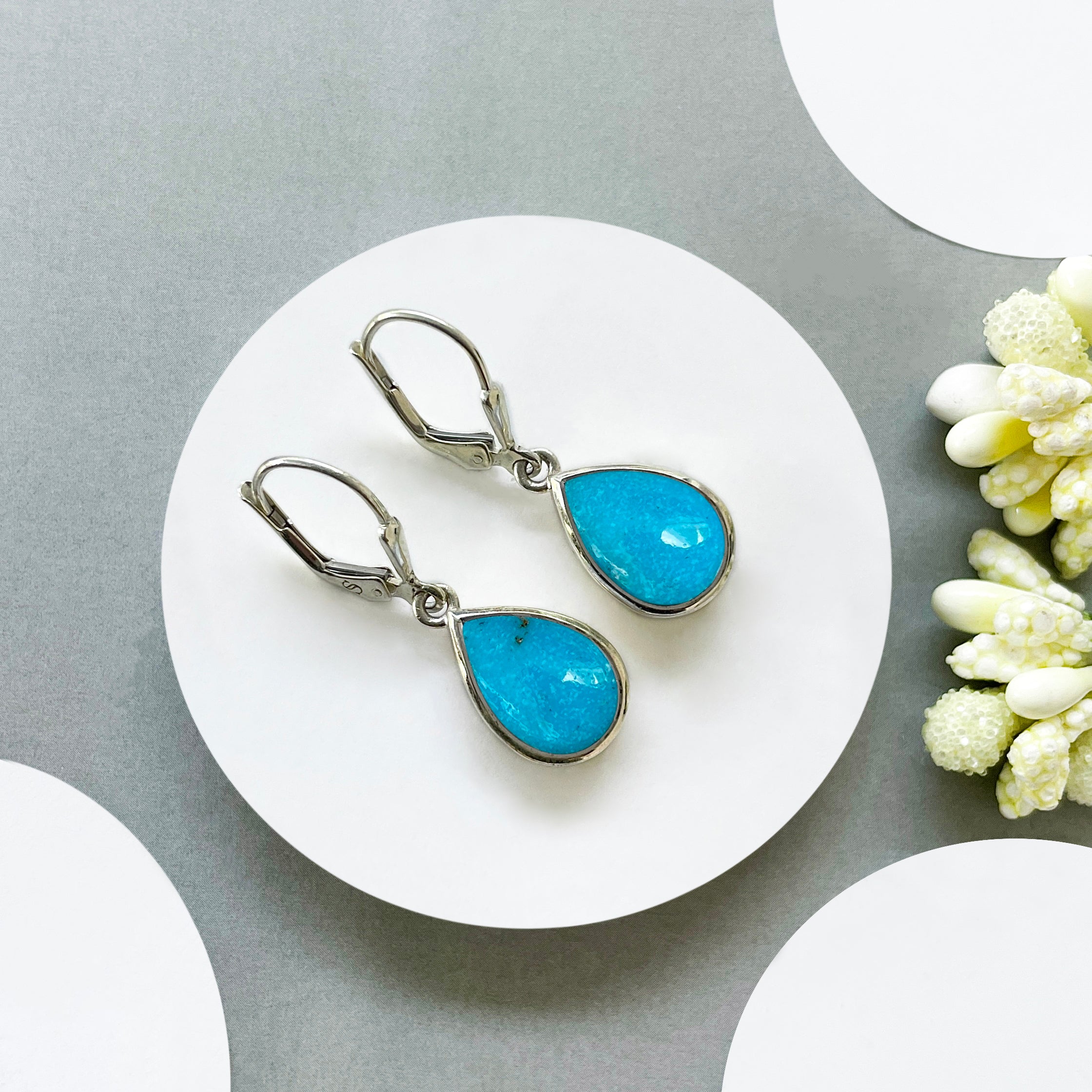 Turquoise Leverback Earring-(TRQ-SE-729.)