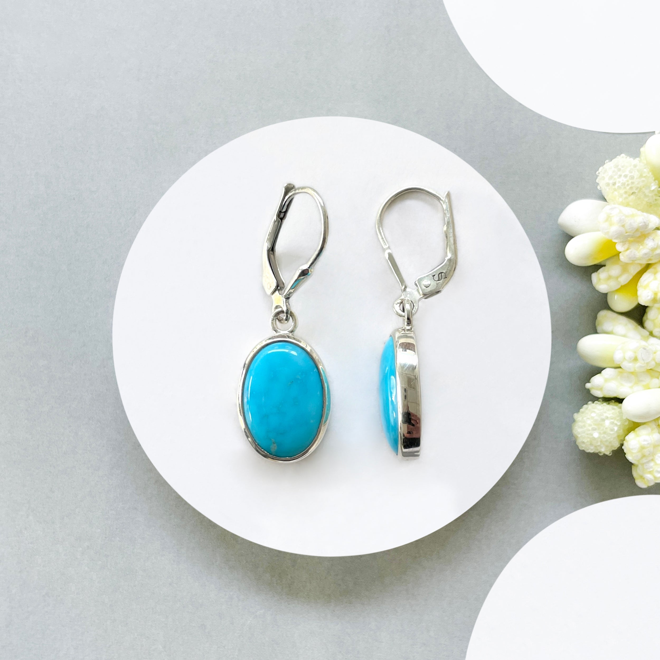 Turquoise Leverback Earring-(TRQ-SE-830.)