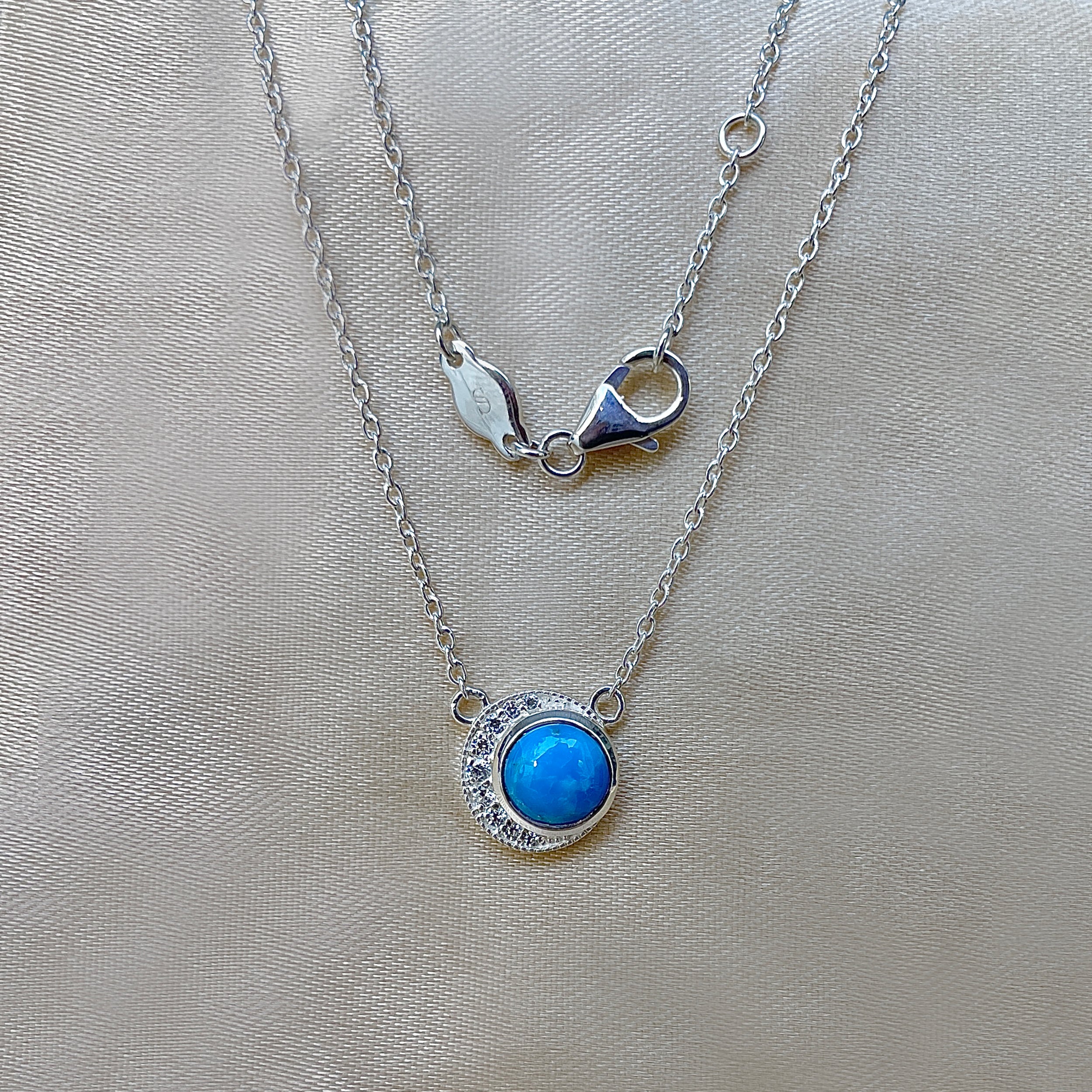Turquoise & White Topaz Necklace-(TRQ-SN-83.)