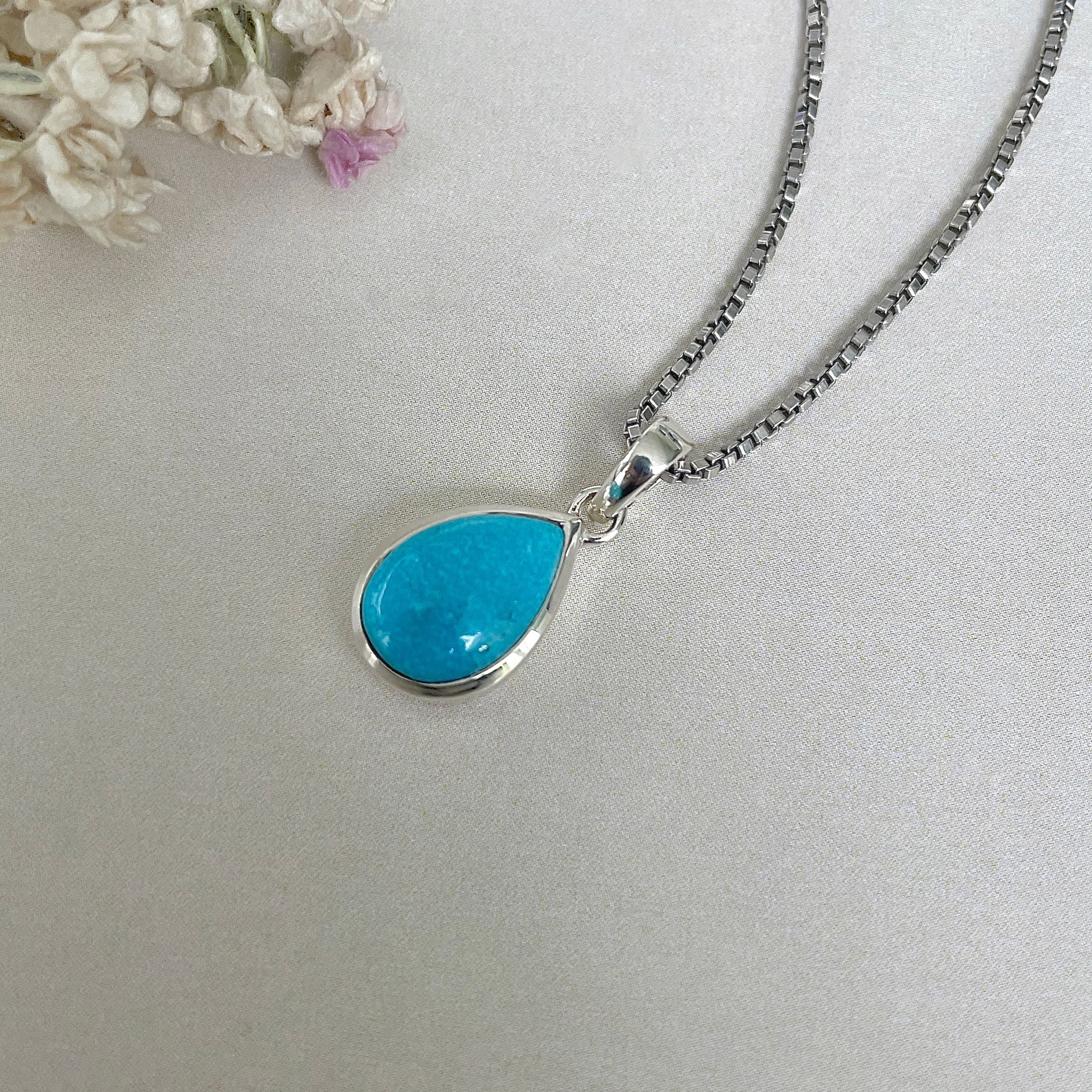 Turquoise Pendant-(TRQ-SP-946.)