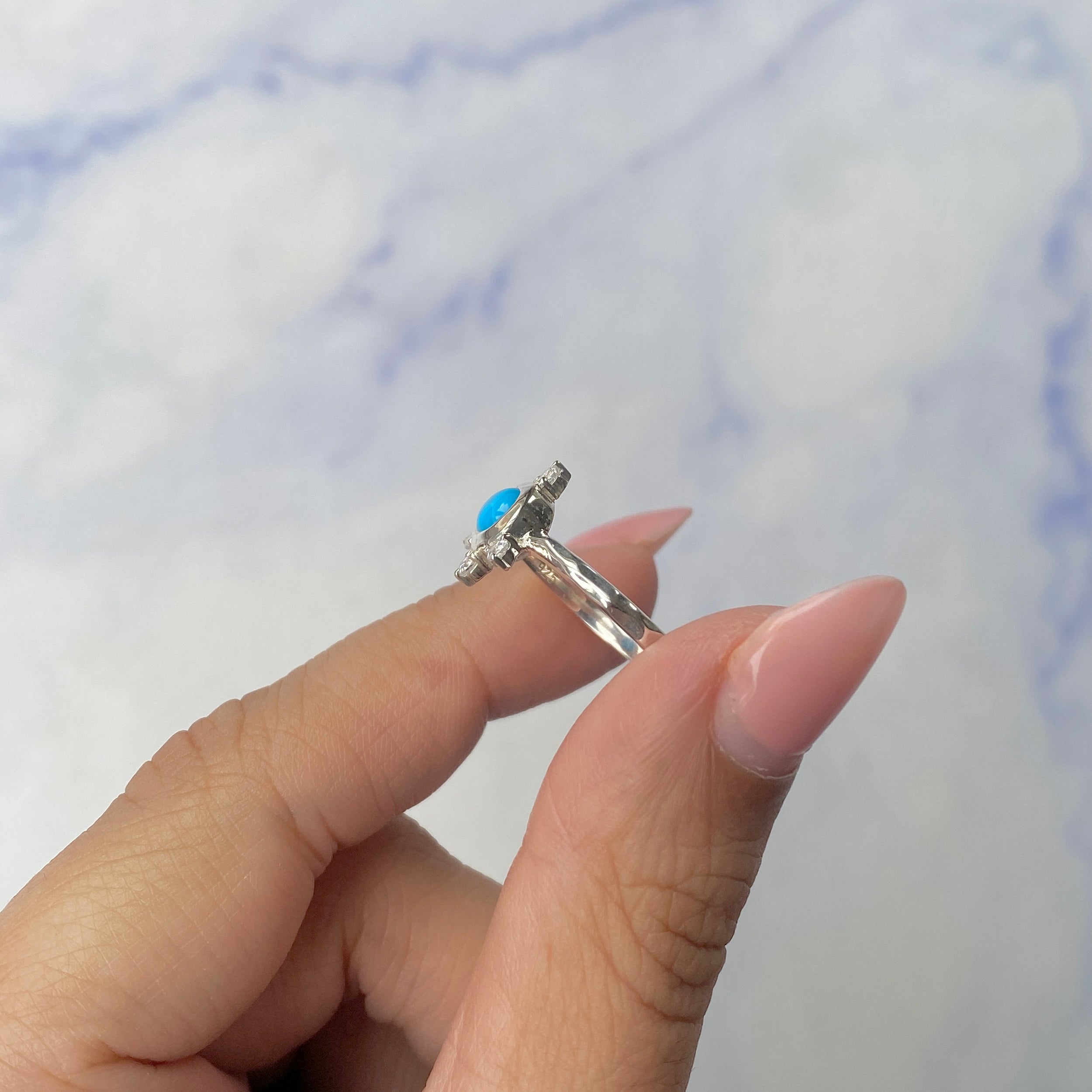 Turquoise Ring-(TRQ-SR-1619.)