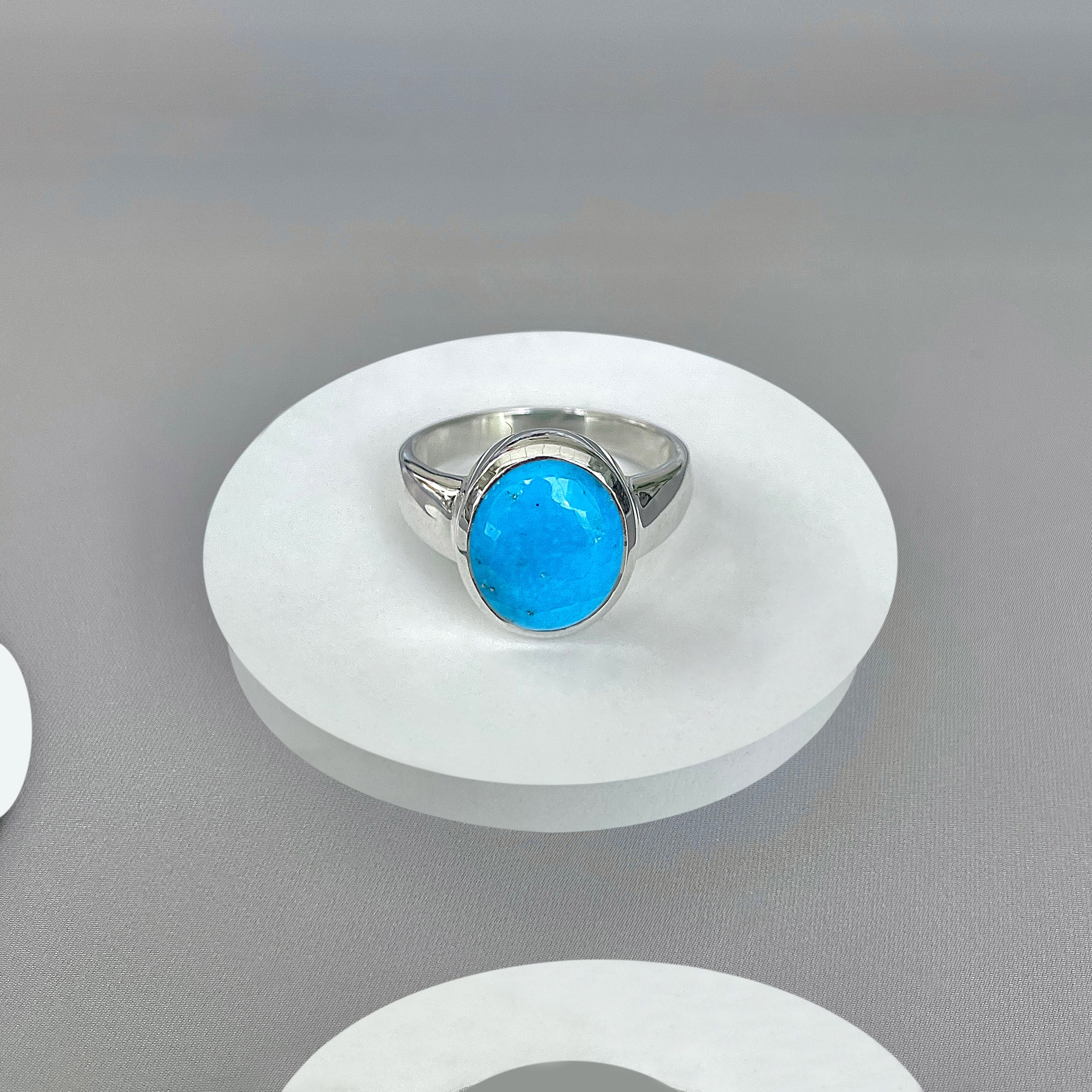 Turquoise Ring-(TRQ-SR-2132.)