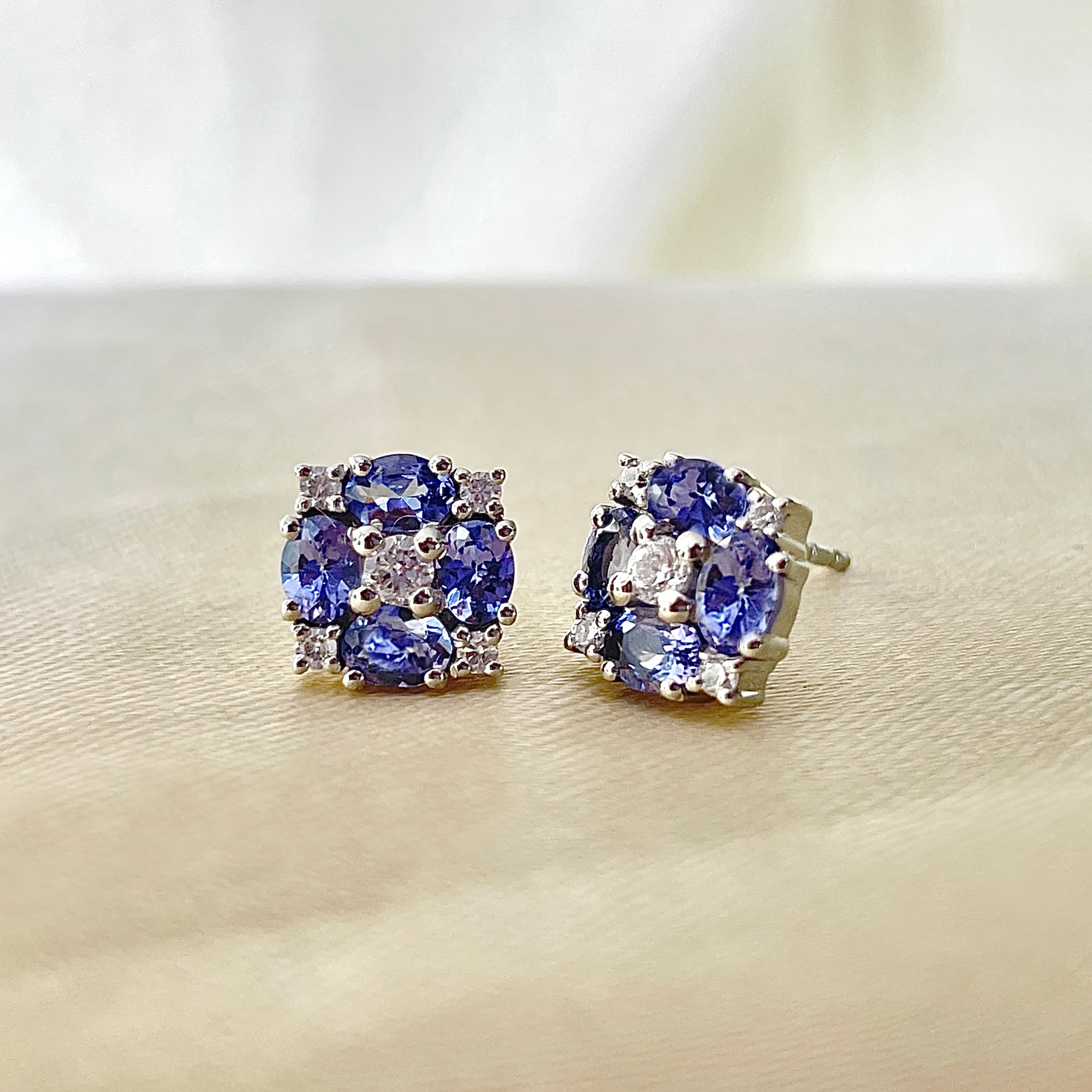 Tanzanite Earring-(TZN-RDE-938.)