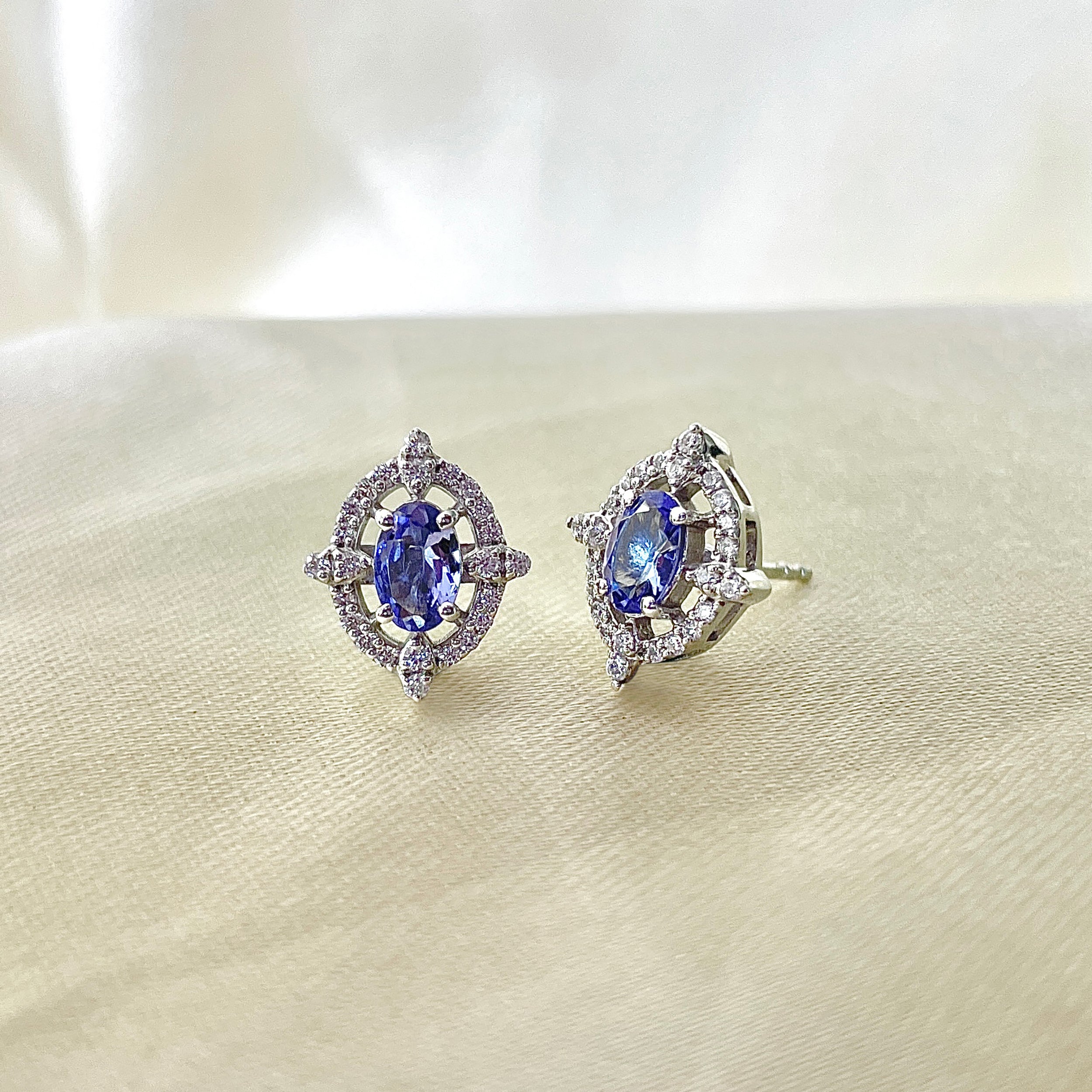 Tanzanite Earring-(TZN-RDE-947.)
