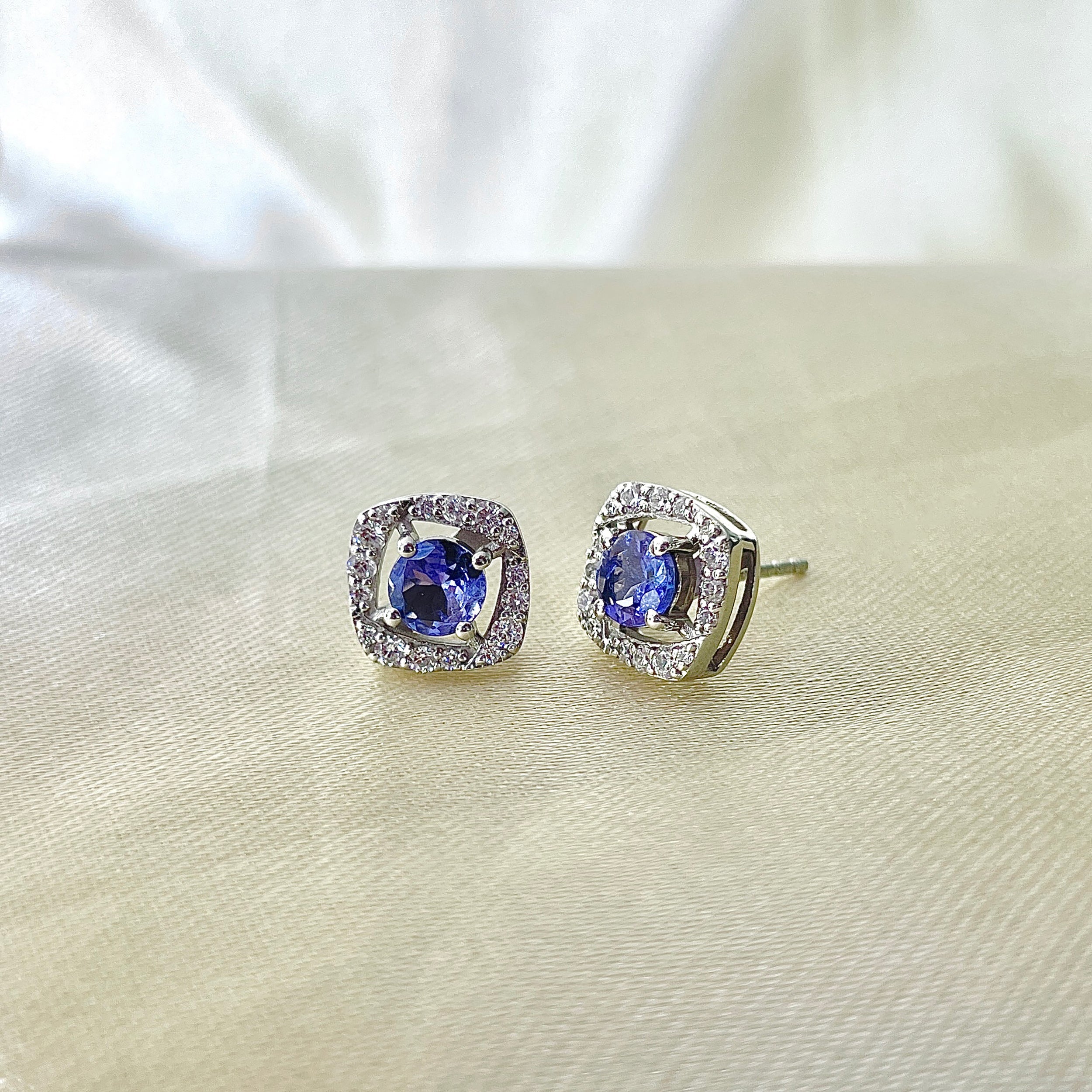 Tanzanite Earring-(TZN-RDE-952.)
