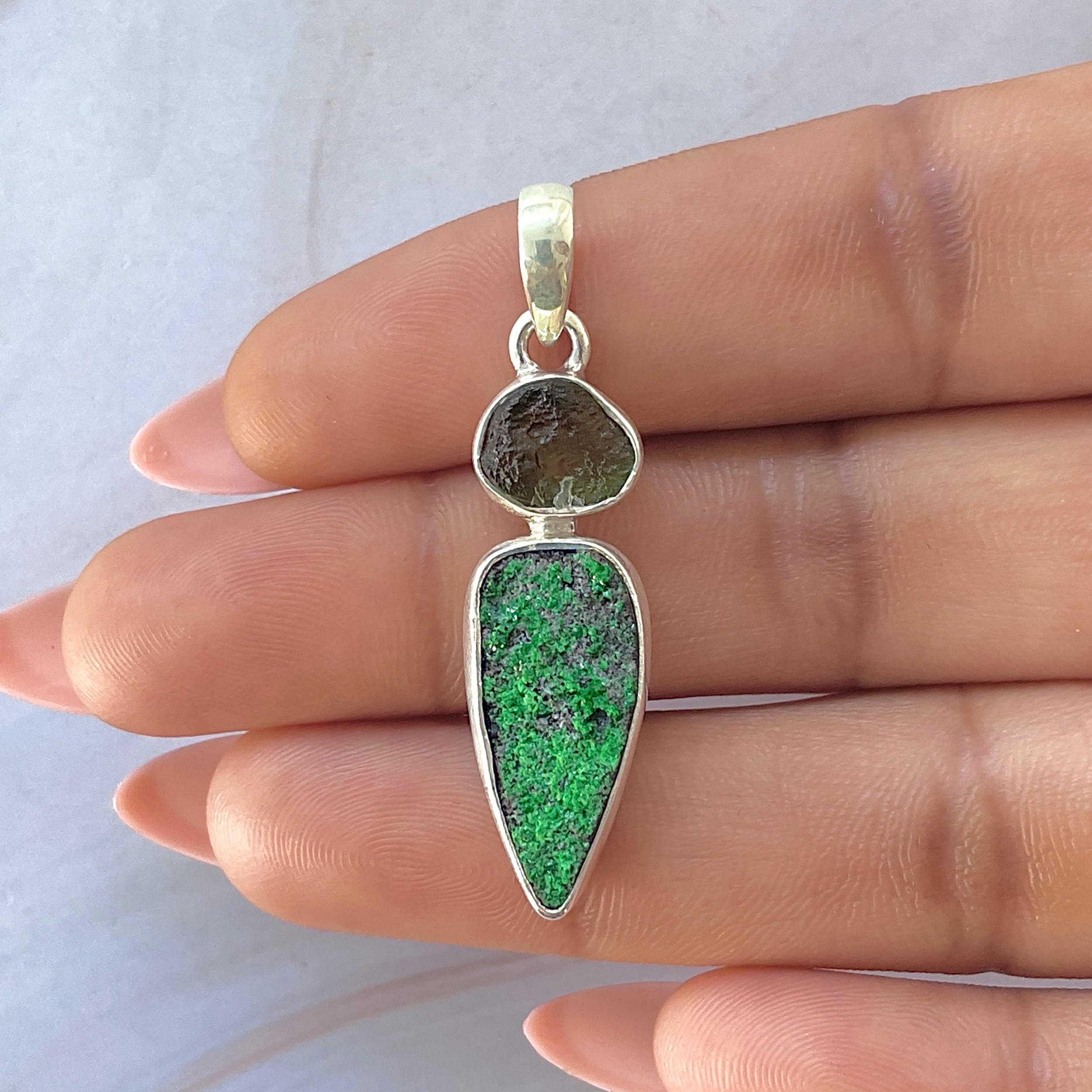 Uvarovite Pendant-(UVR-P-100.)