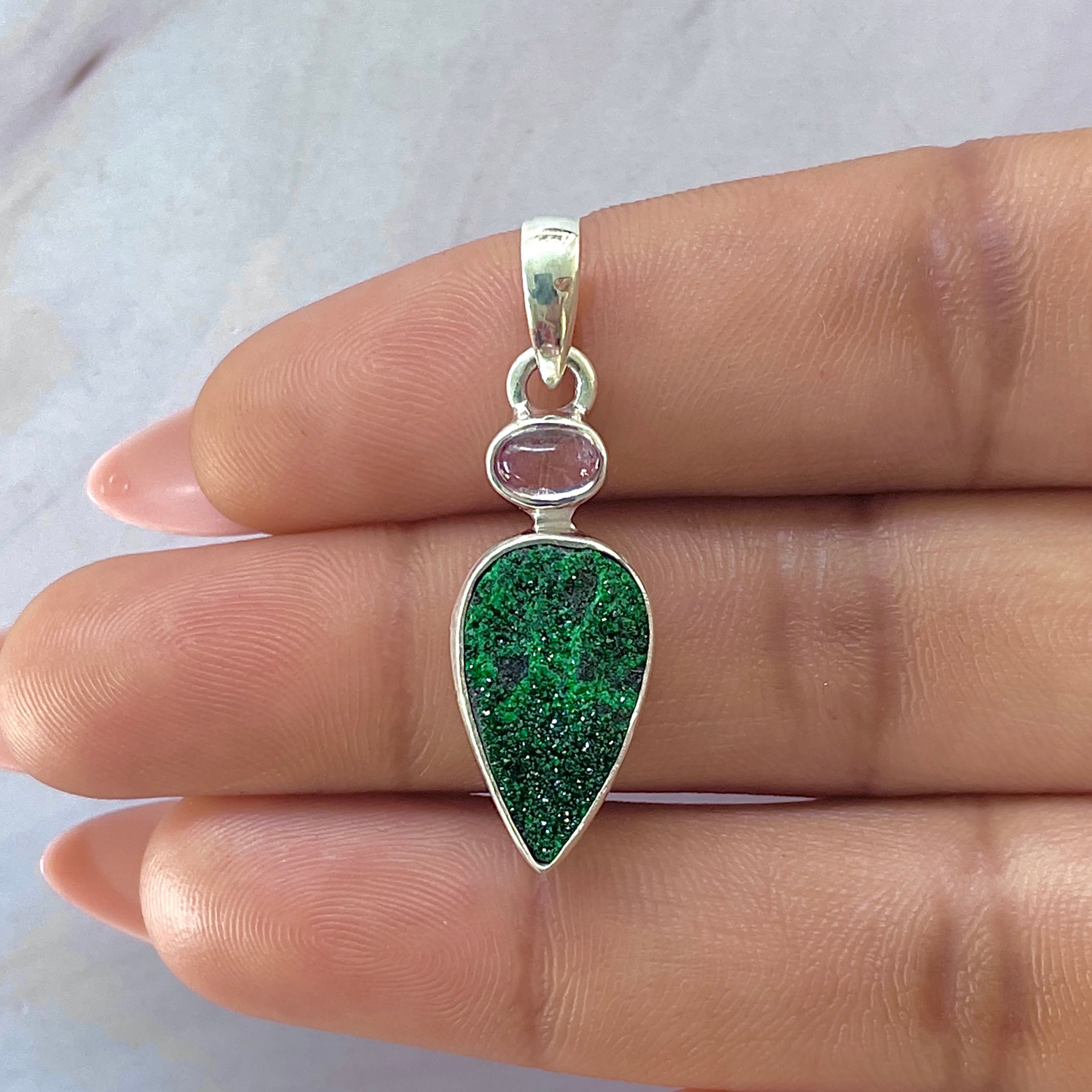 Uvarovite Pendant-(UVR-P-102.)