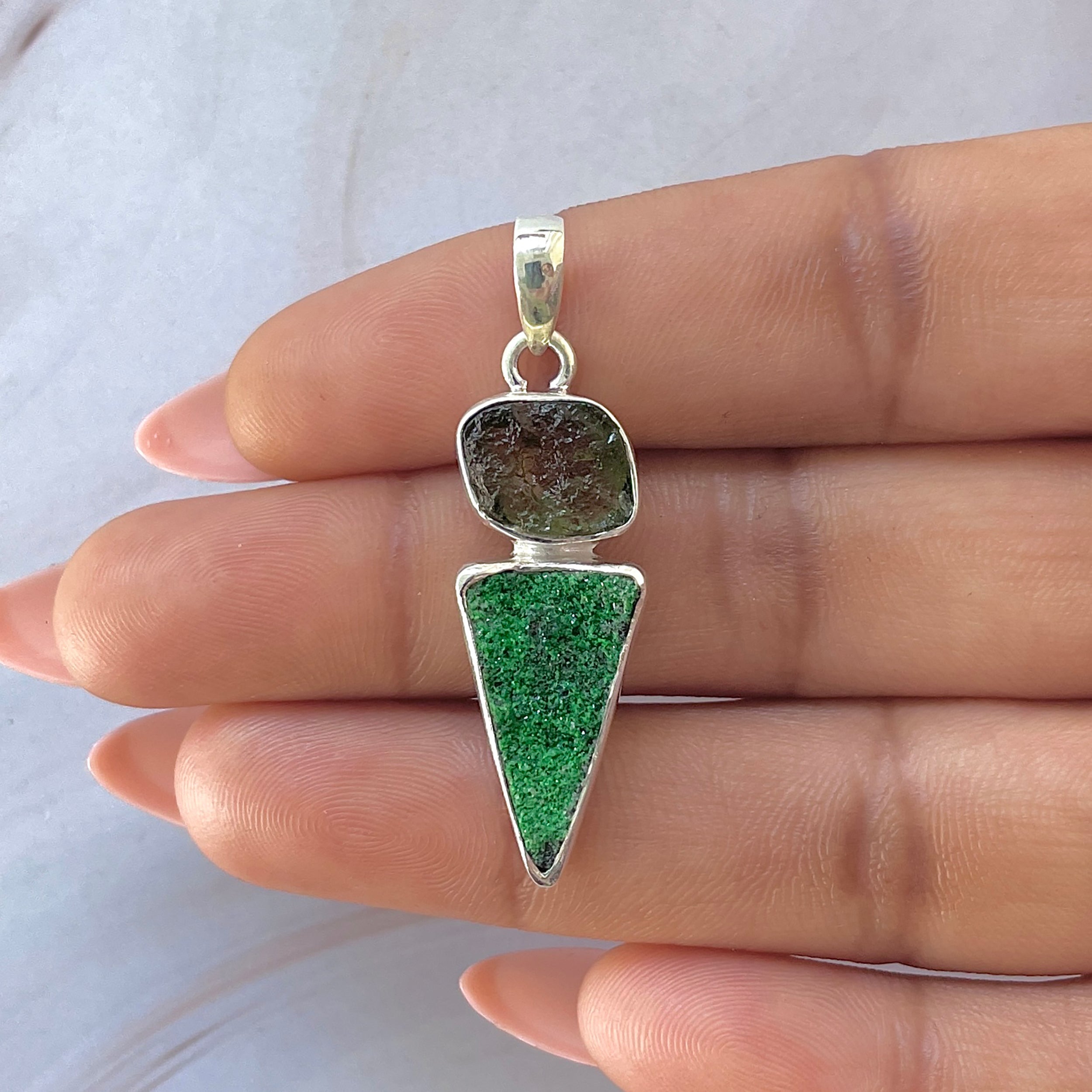 Uvarovite Pendant-(UVR-P-104.)