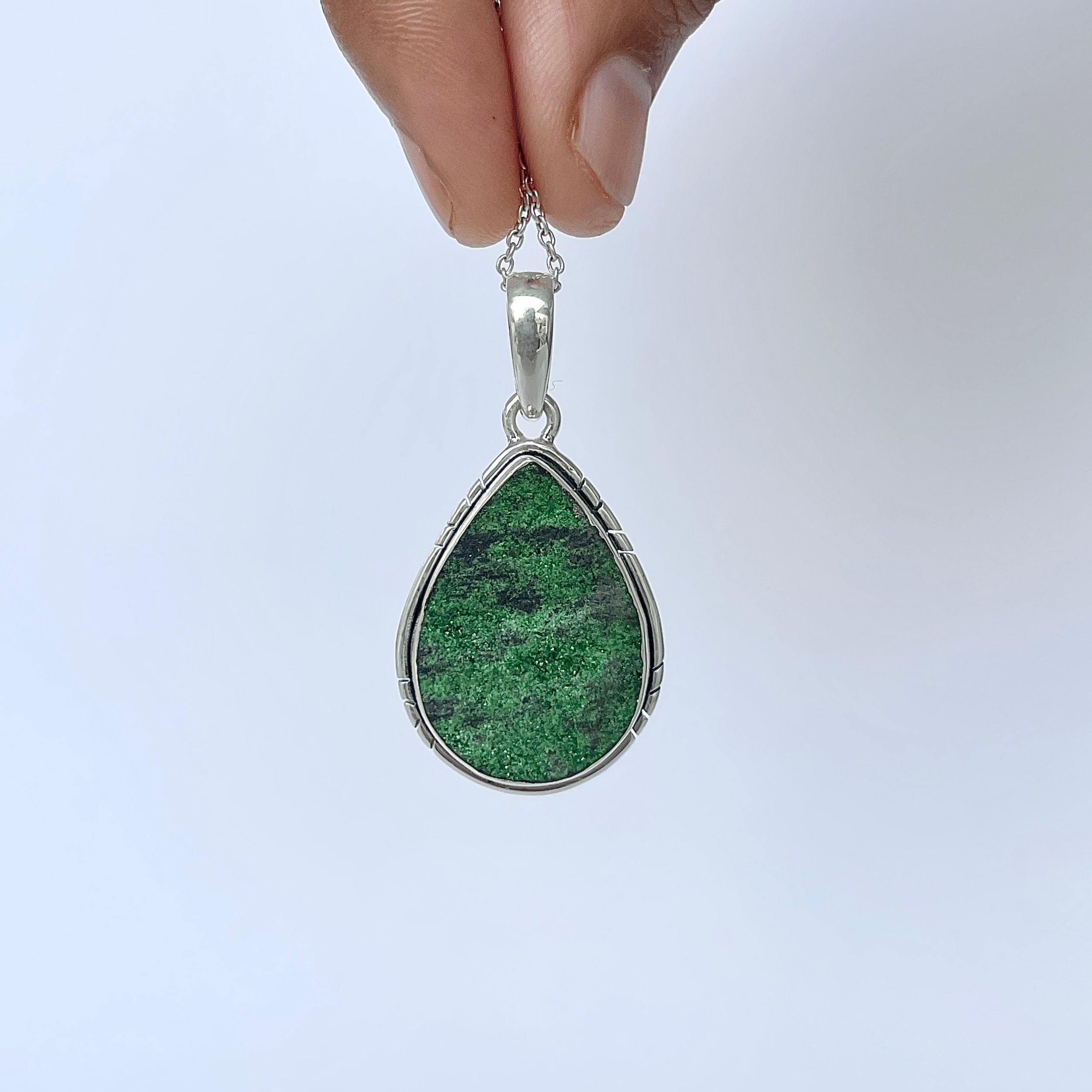 Uvarovite Pendant-(UVR-P-108.)
