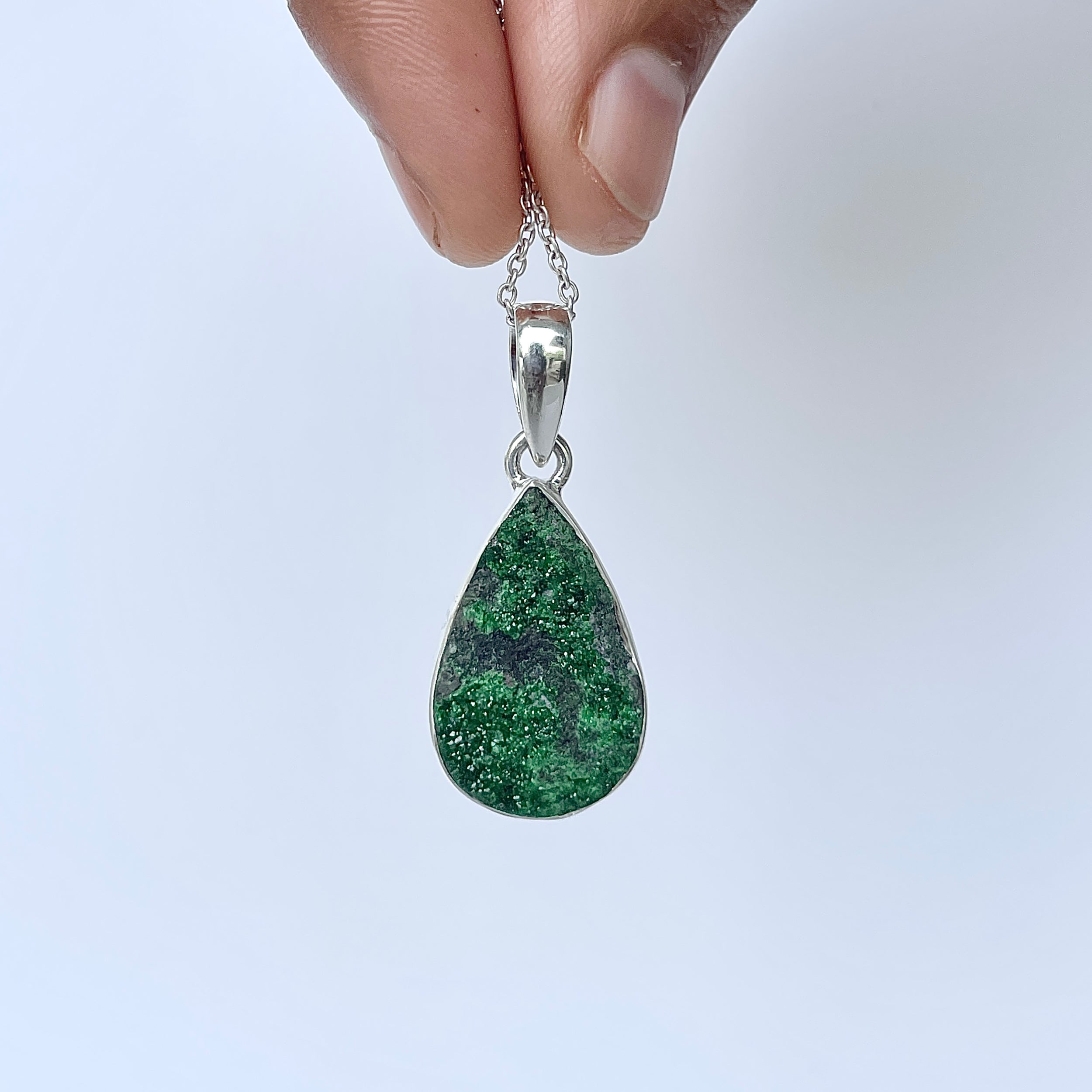 Uvarovite Pendant-(UVR-P-112.)