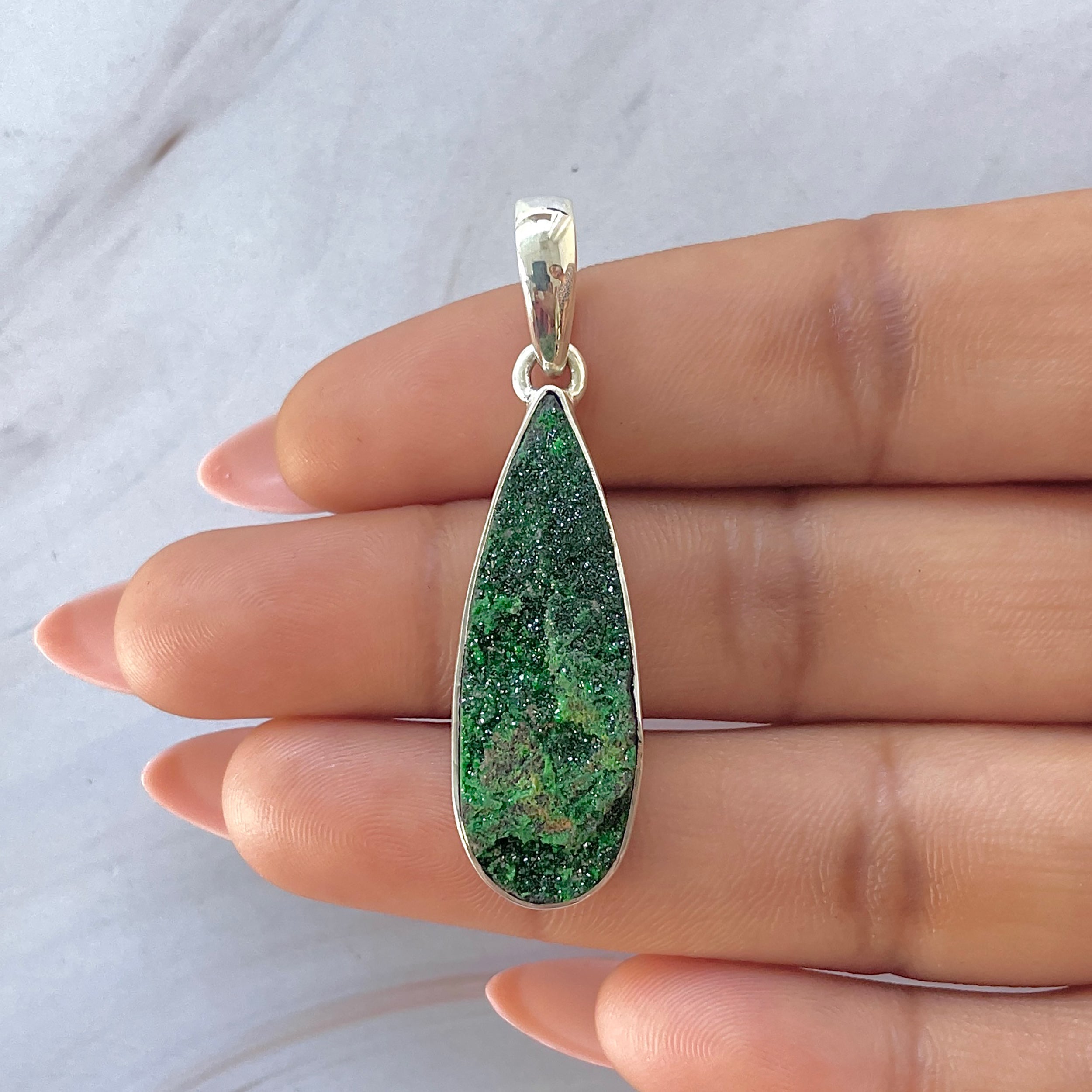 Uvarovite Pendant-(UVR-P-113.)