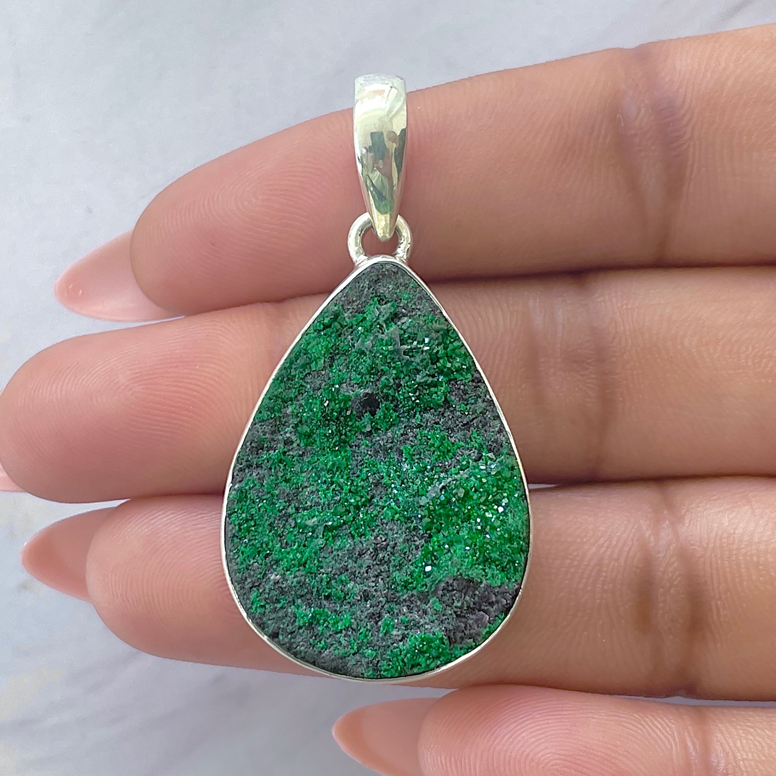 Uvarovite Pendant-(UVR-P-117.)