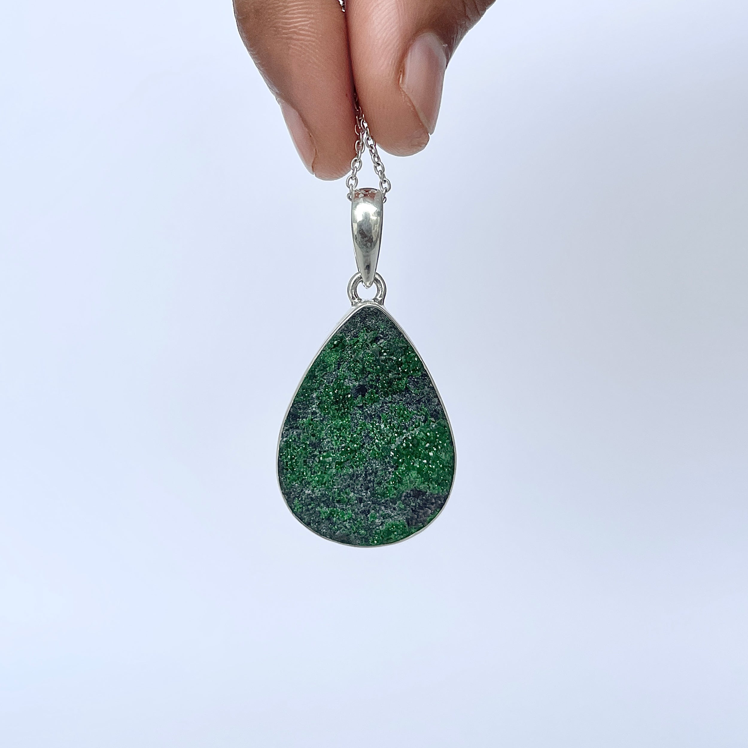 Uvarovite Pendant-(UVR-P-117.)
