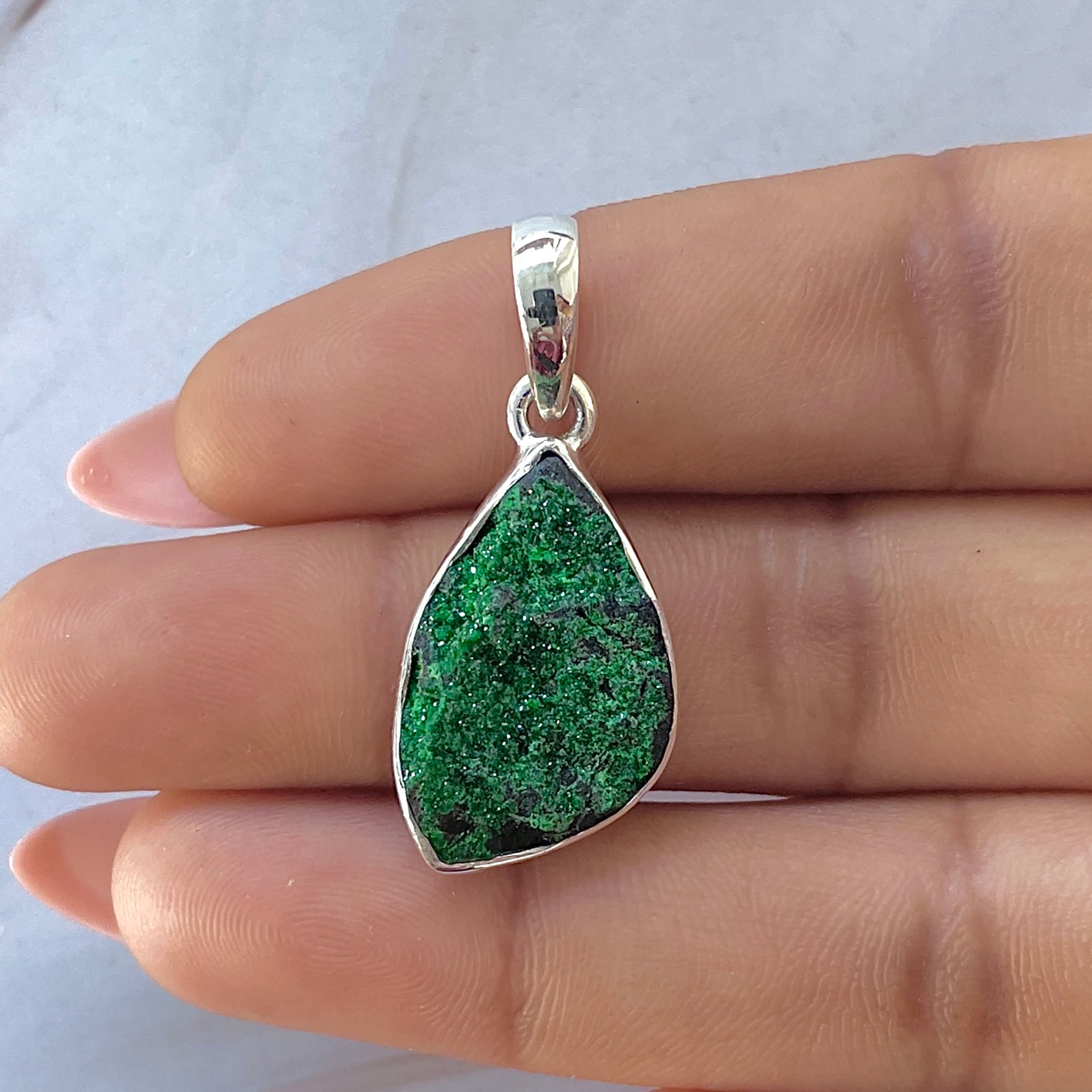Uvarovite Pendant-(UVR-P-123.)