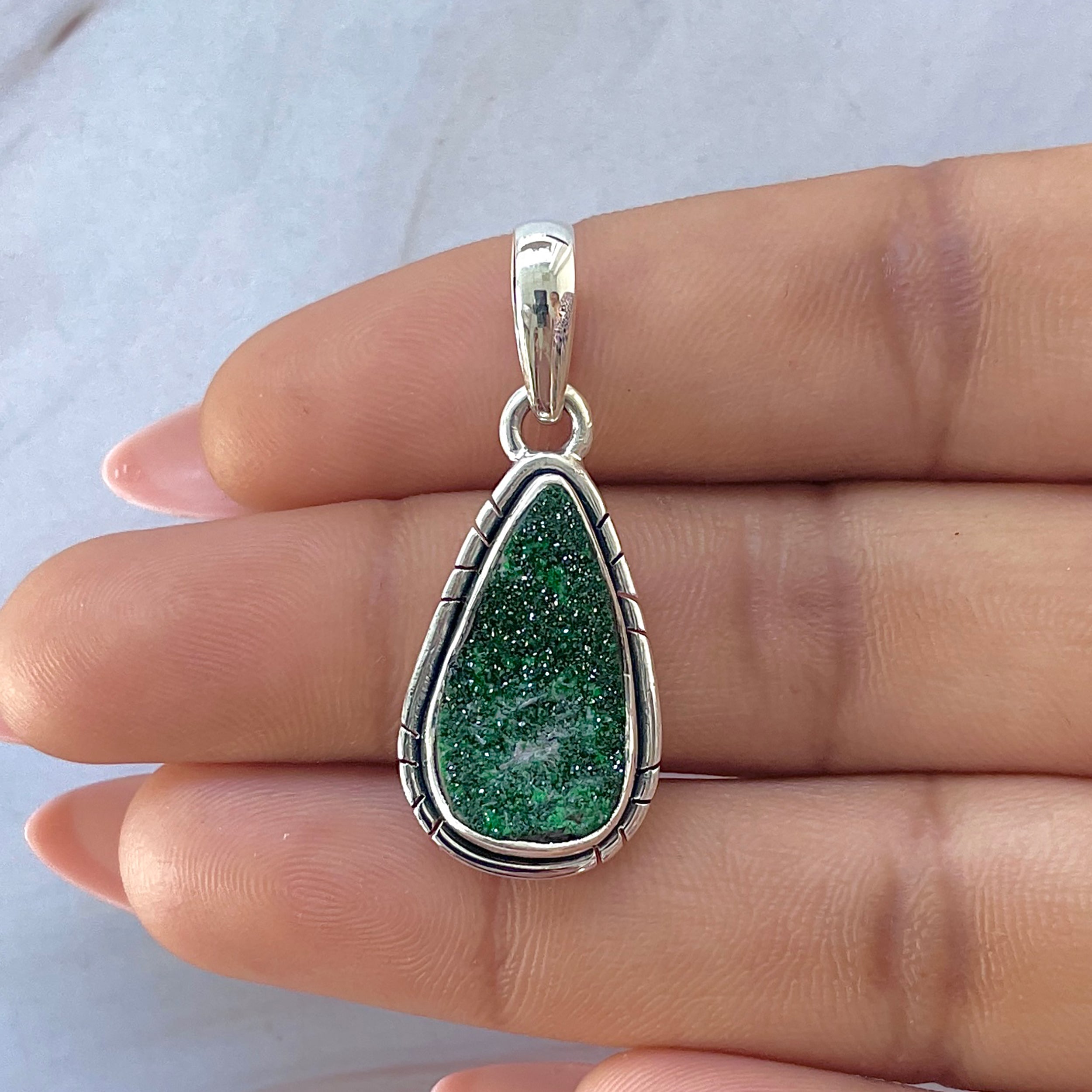 Uvarovite Pendant-(UVR-P-125.)