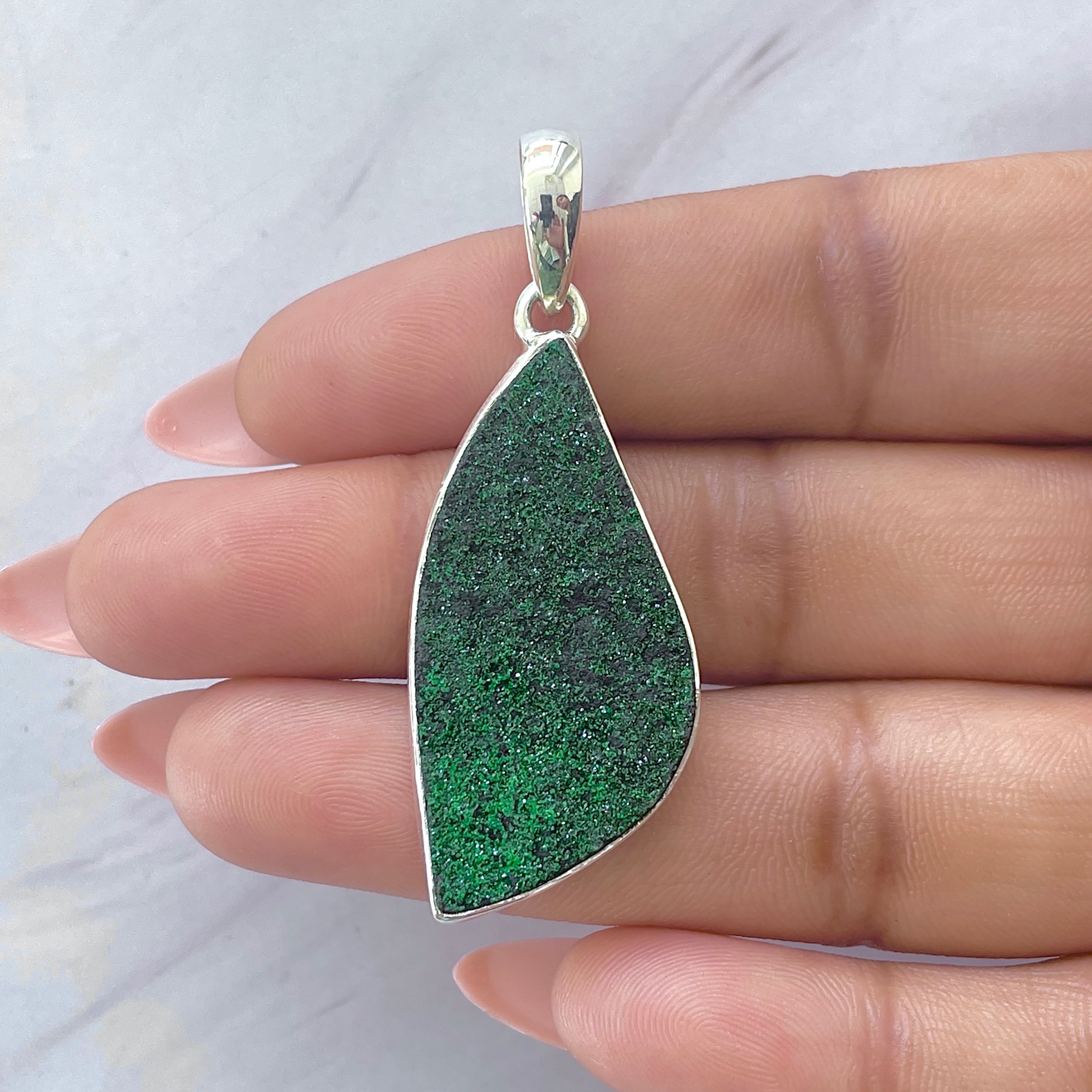 Uvarovite Pendant-(UVR-P-131.)