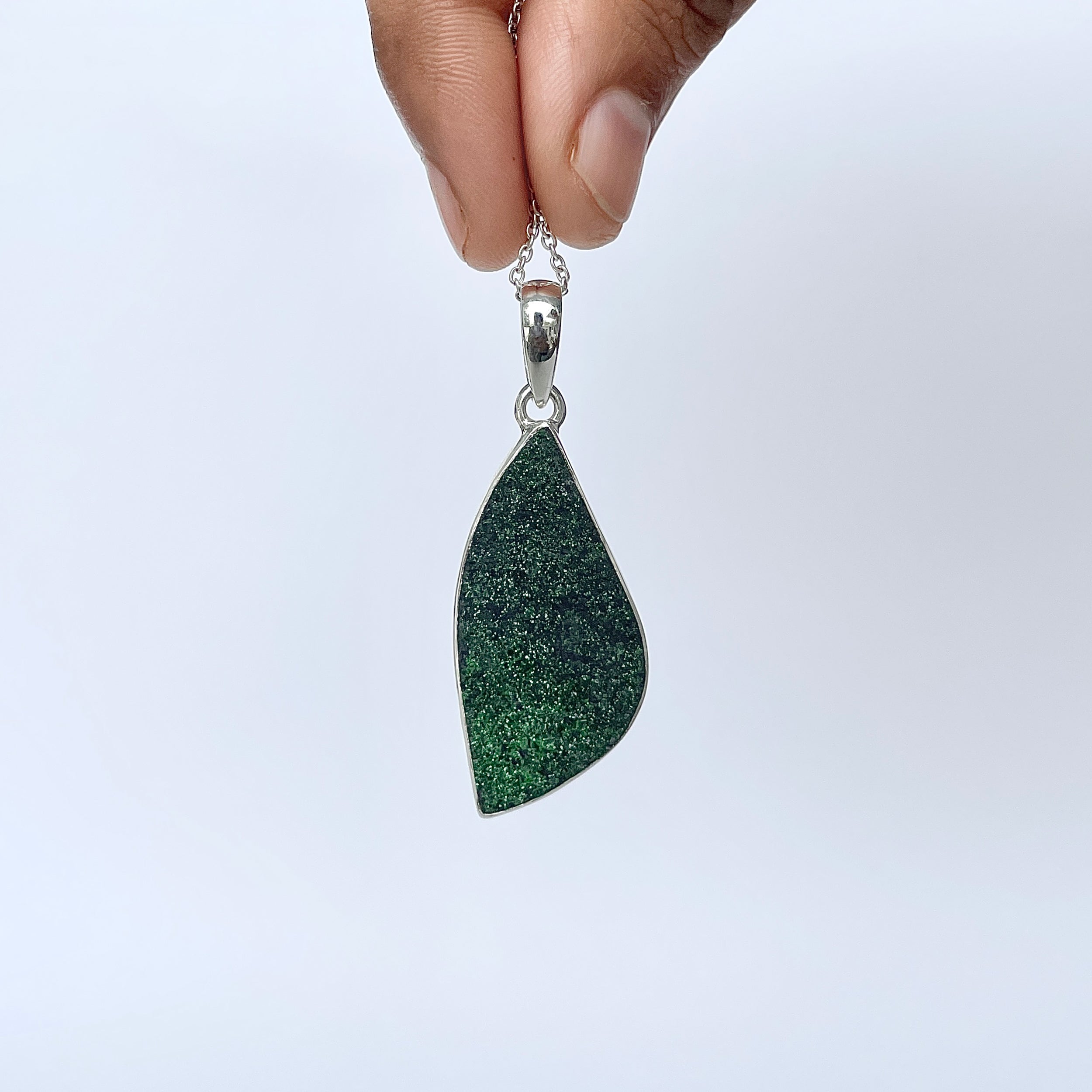 Uvarovite Pendant-(UVR-P-131.)