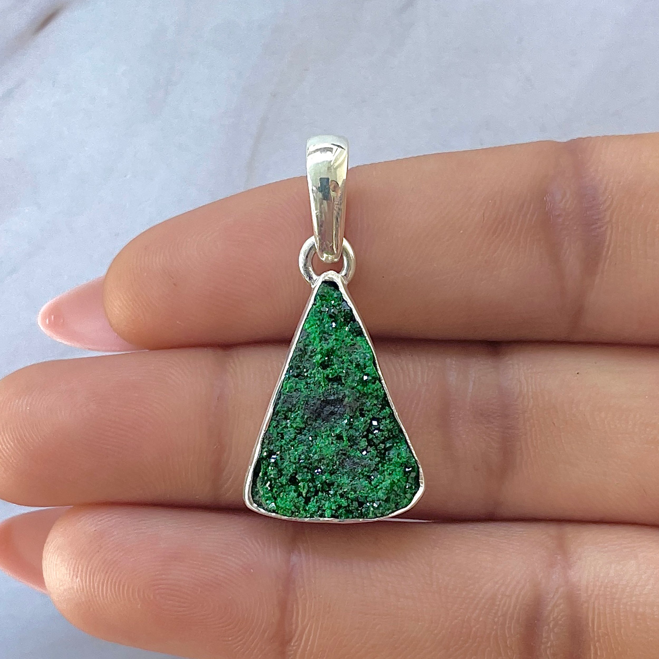 Uvarovite Pendant-(UVR-P-133.)
