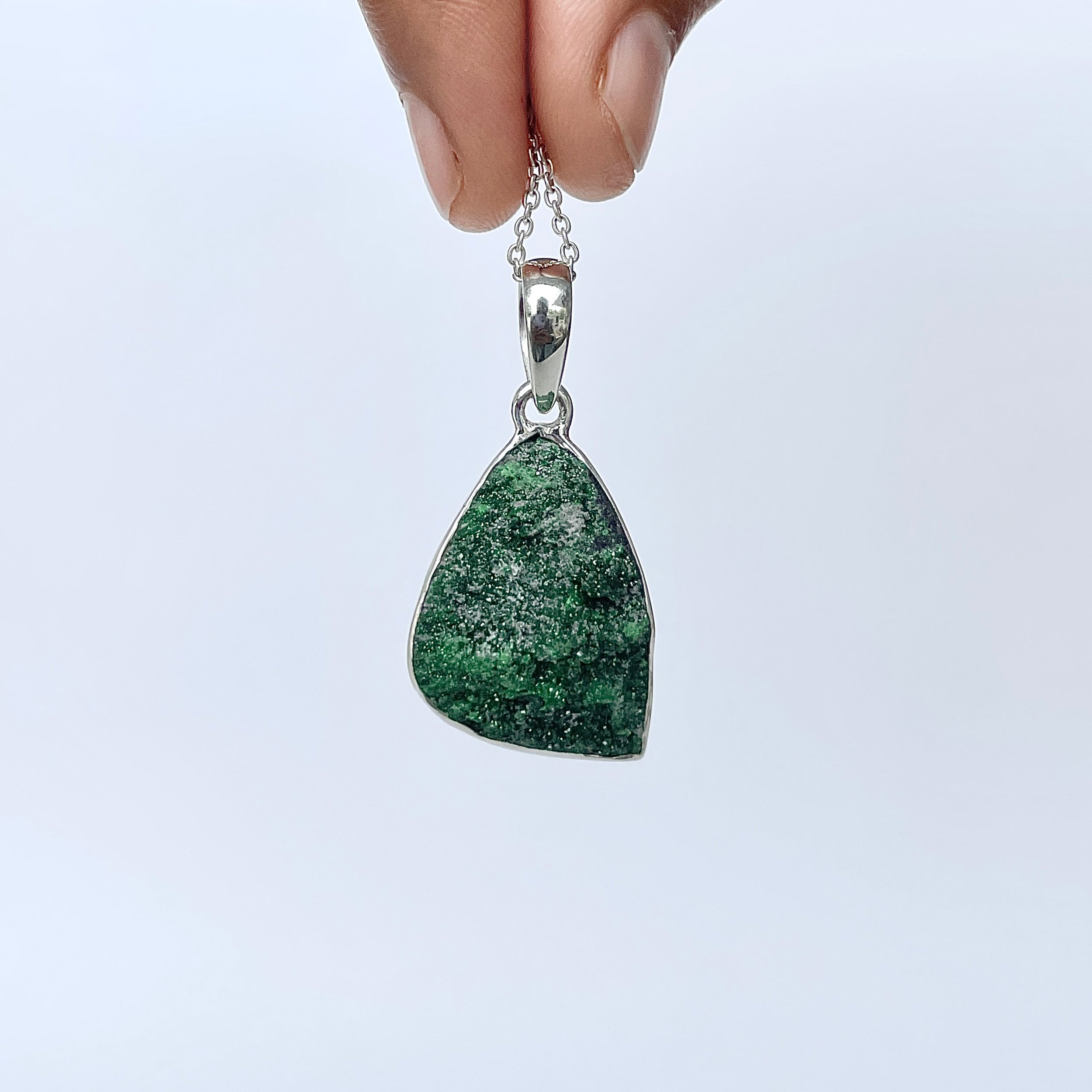 Uvarovite Pendant-(UVR-P-135.)
