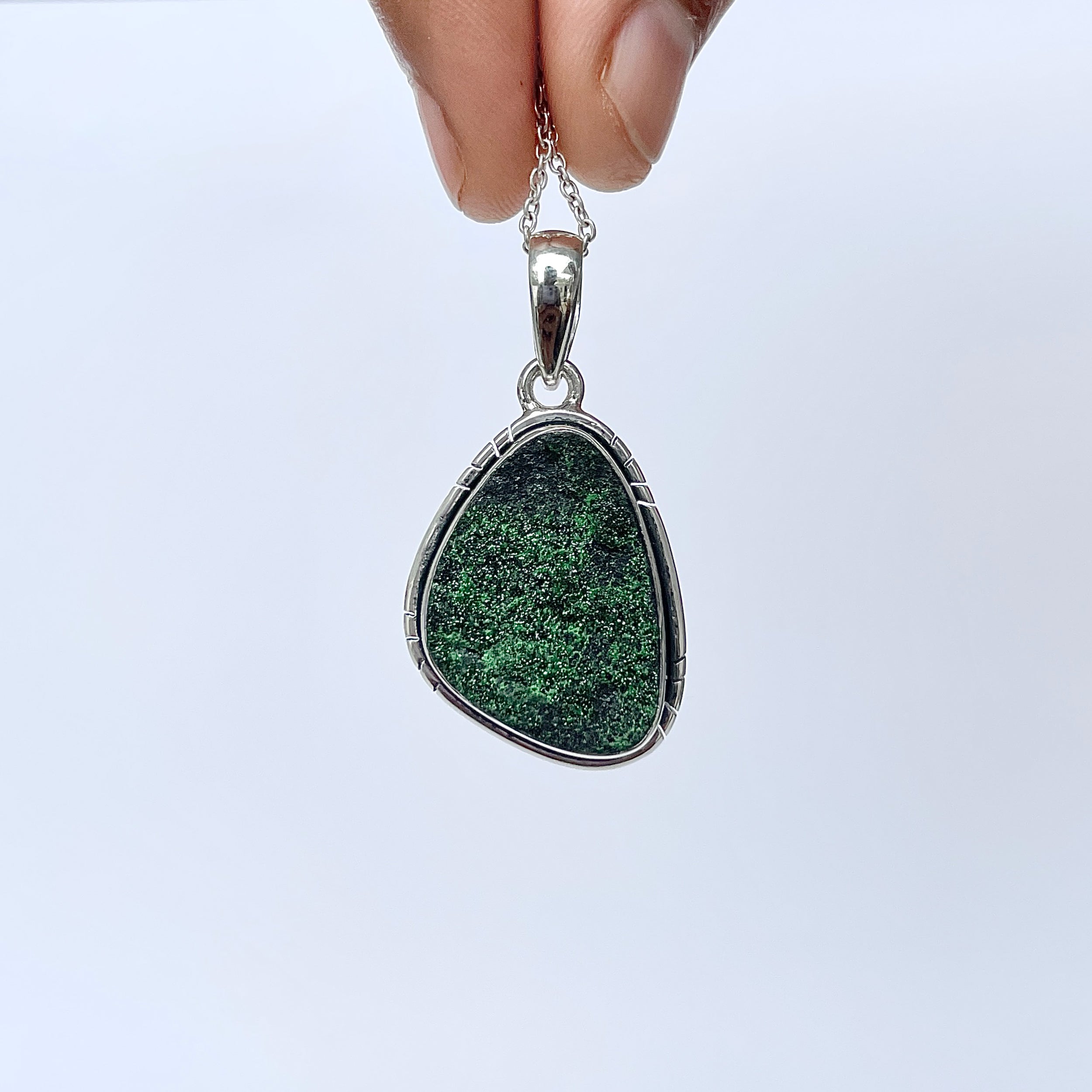 Uvarovite Pendant-(UVR-P-139.)