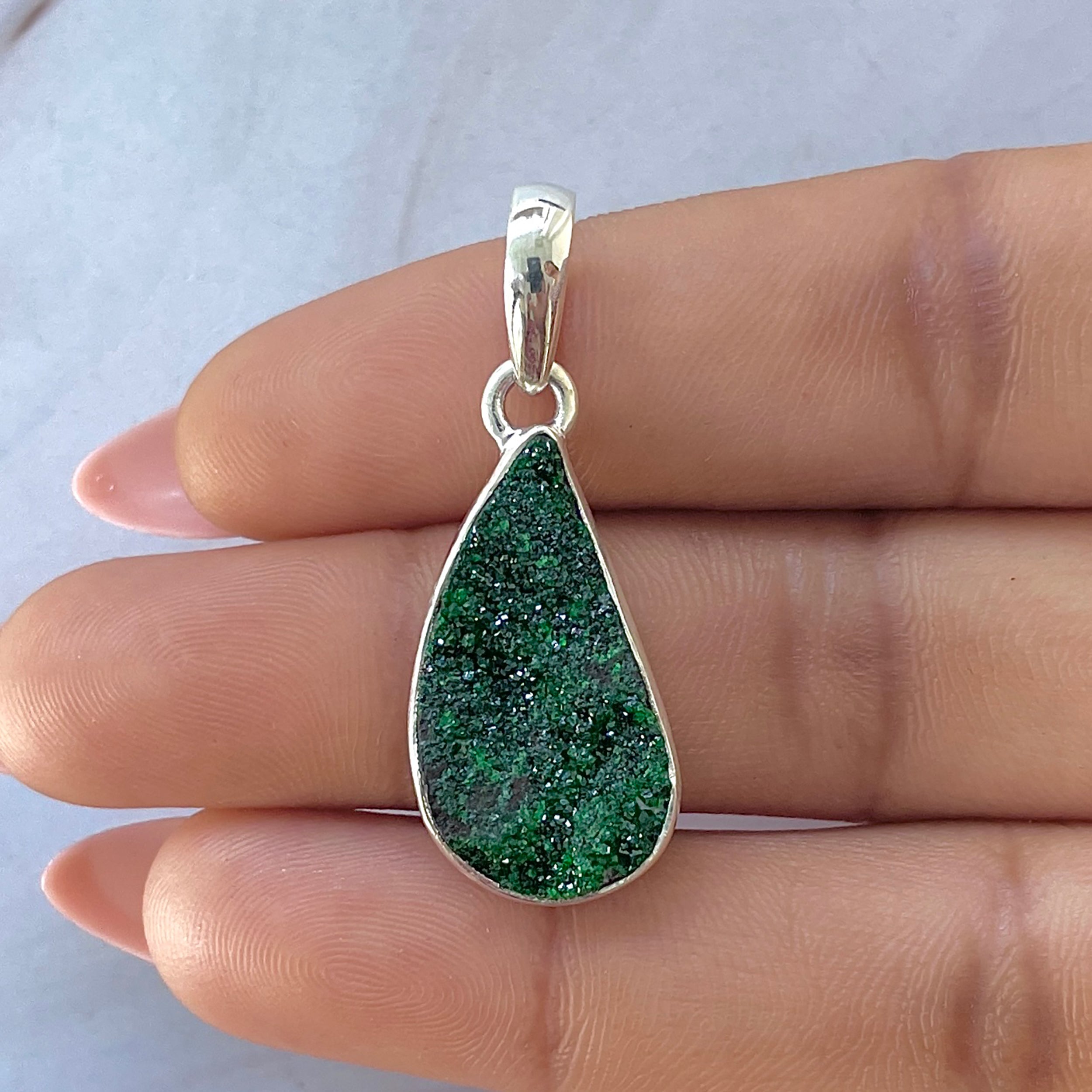 Uvarovite Pendant-(UVR-P-146.)