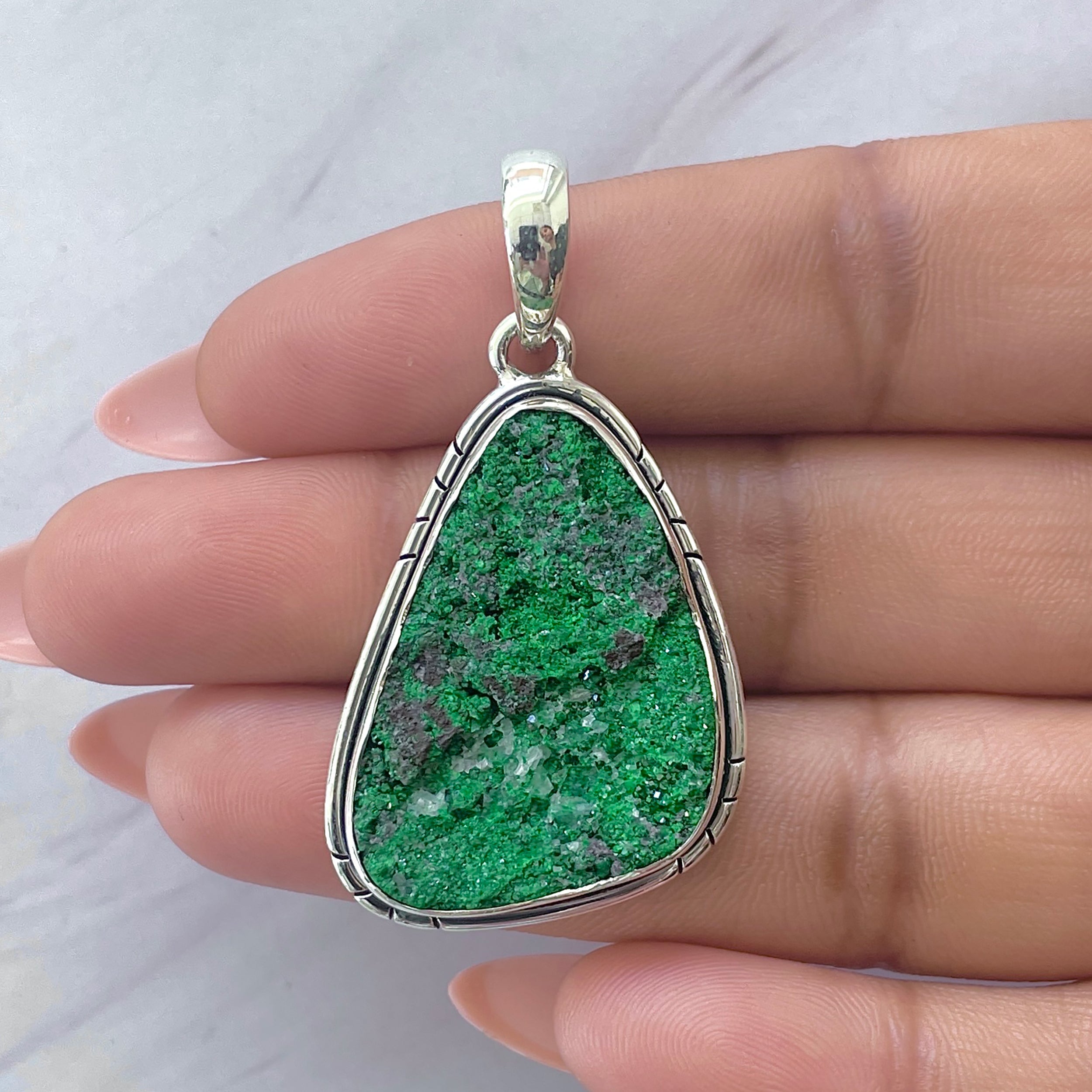 Uvarovite Pendant-(UVR-P-147.)