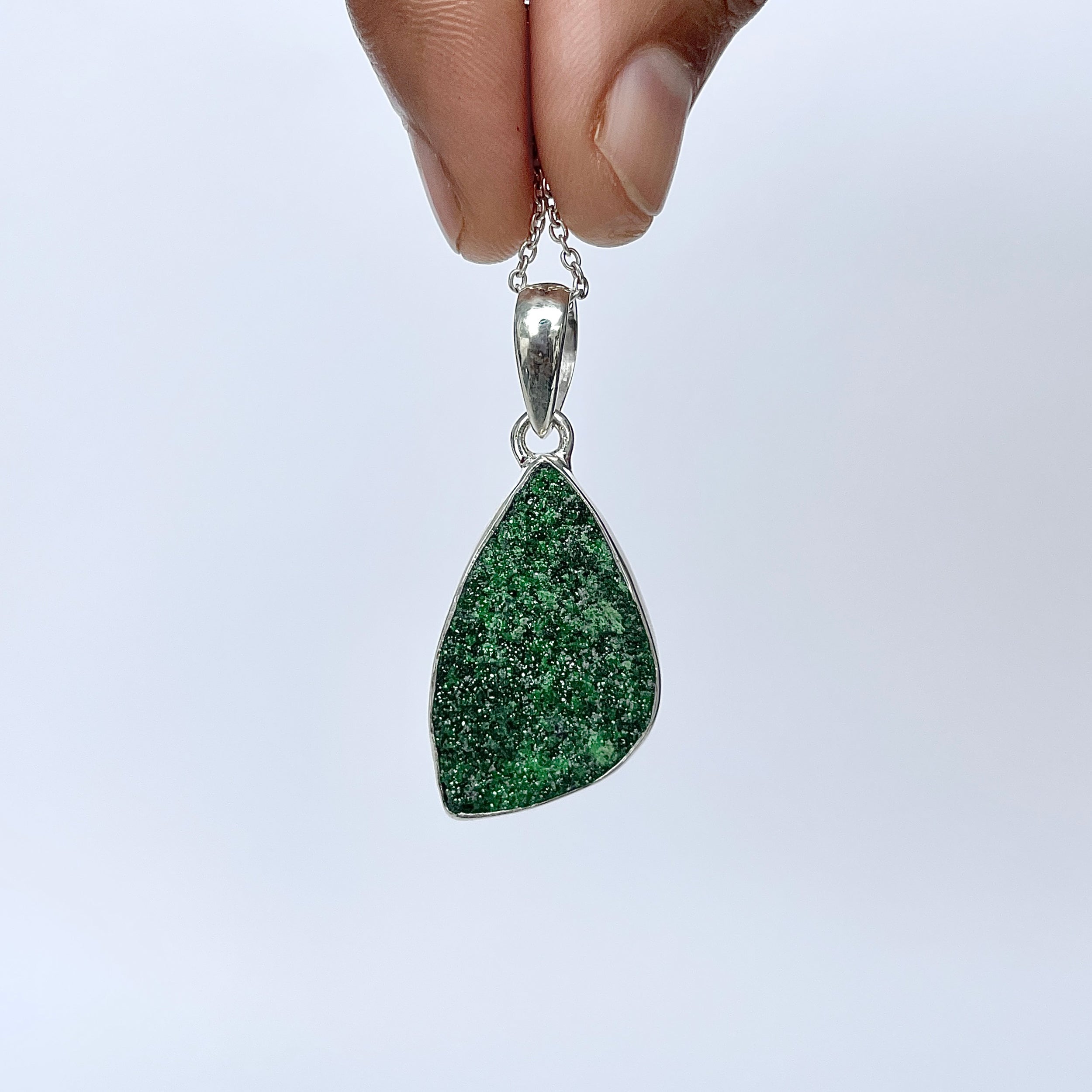 Uvarovite Pendant-(UVR-P-154.)