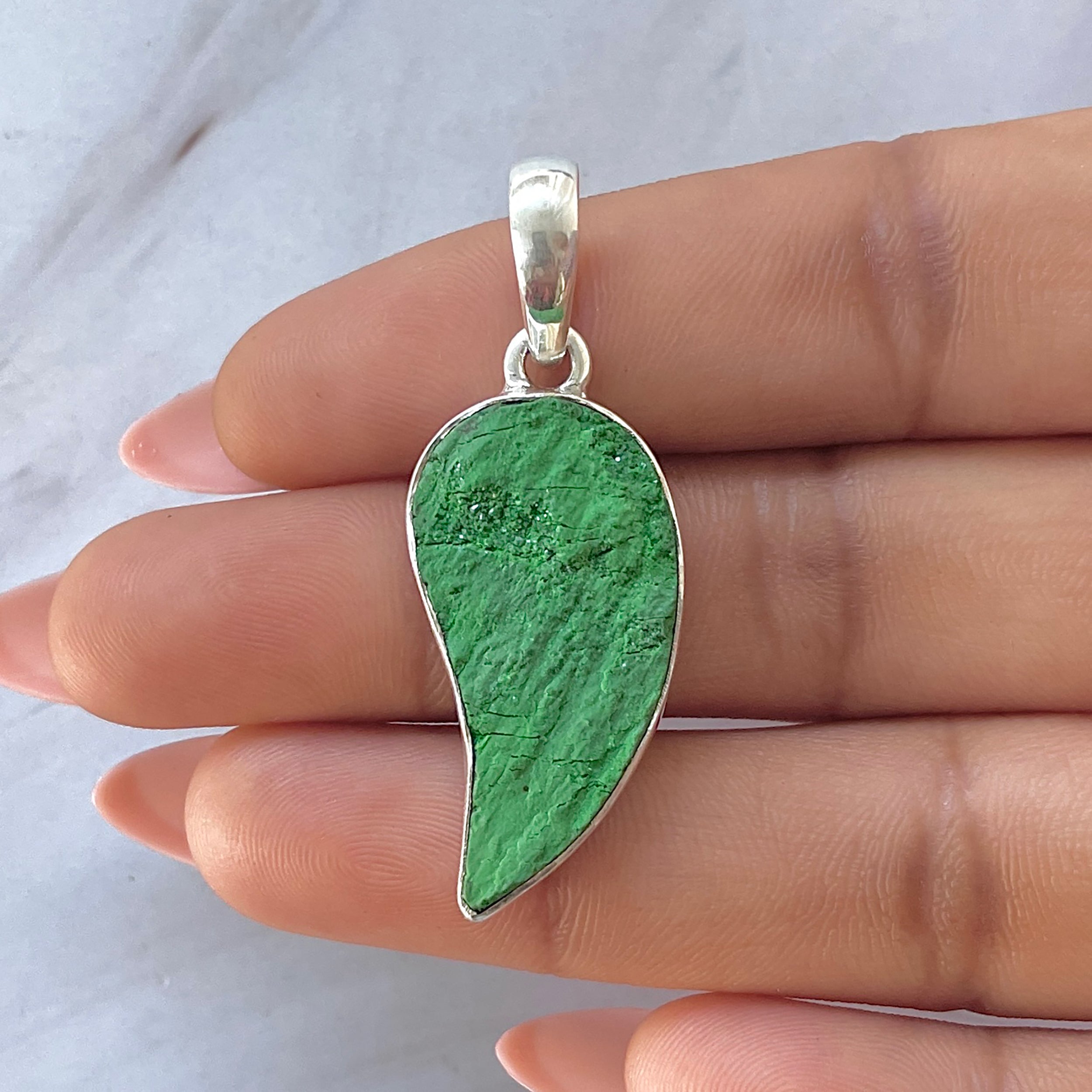 Uvarovite Pendant-(UVR-P-158.)