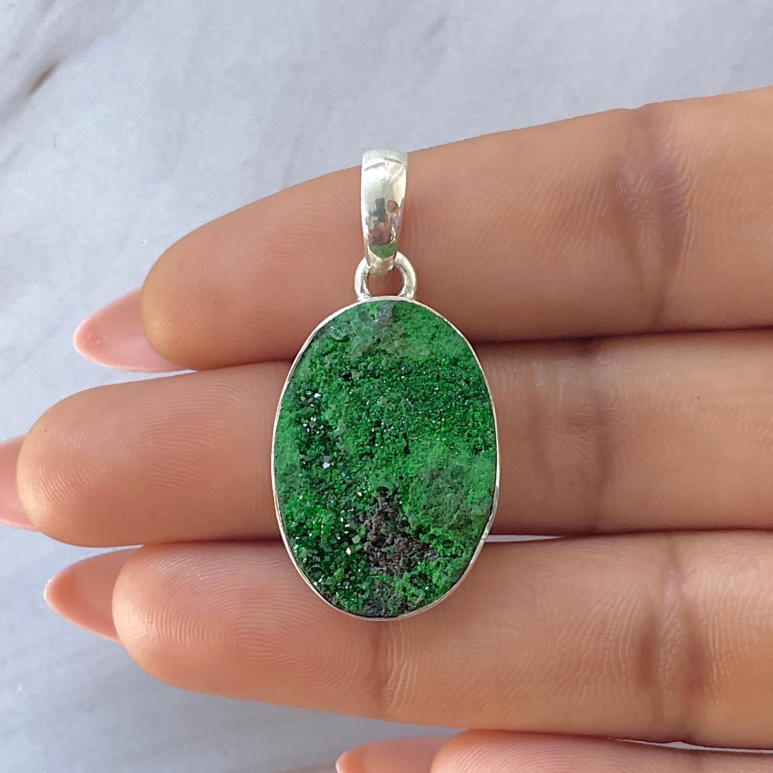 Uvarovite Pendant-(UVR-P-160.)