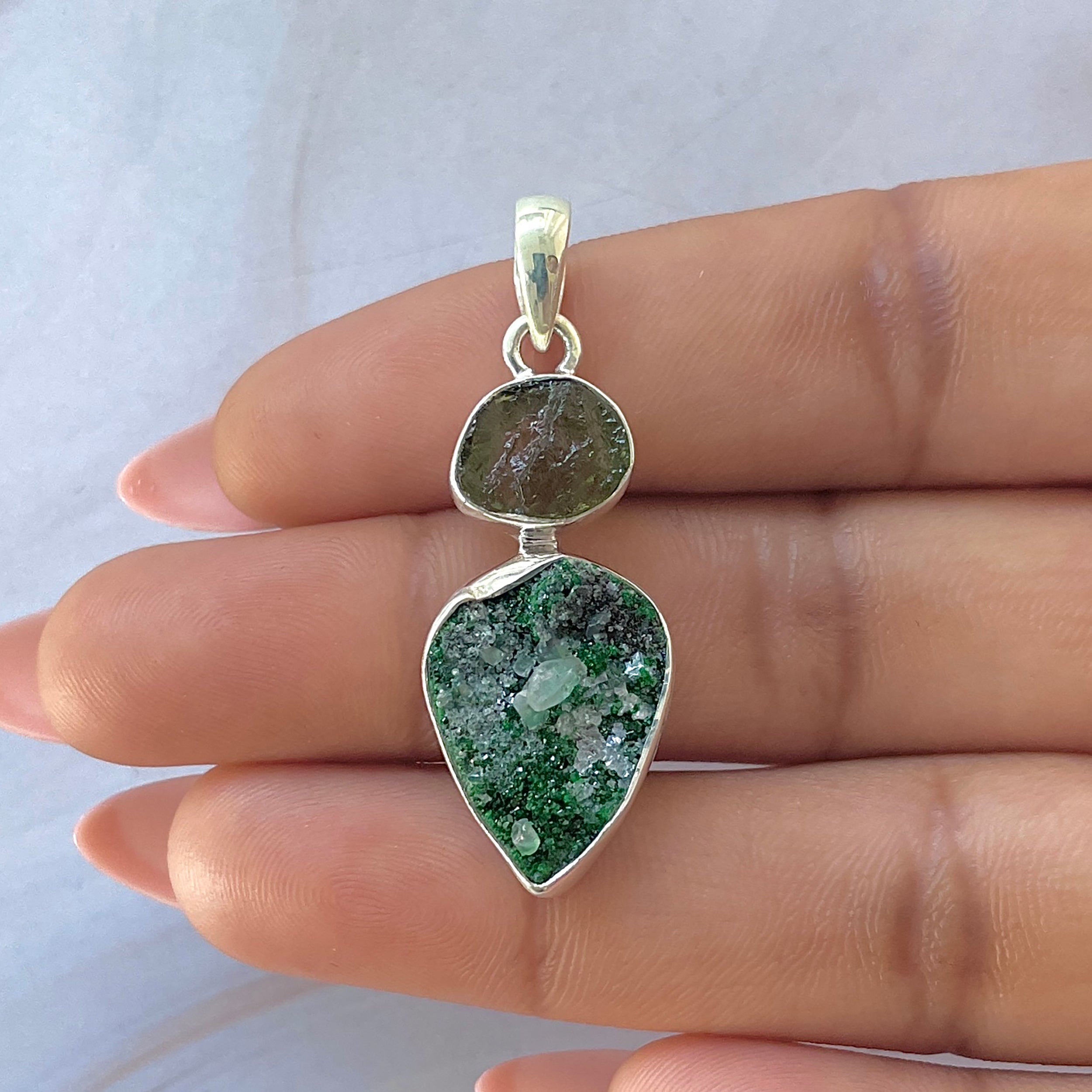 Uvarovite Pendant-(UVR-P-75.)