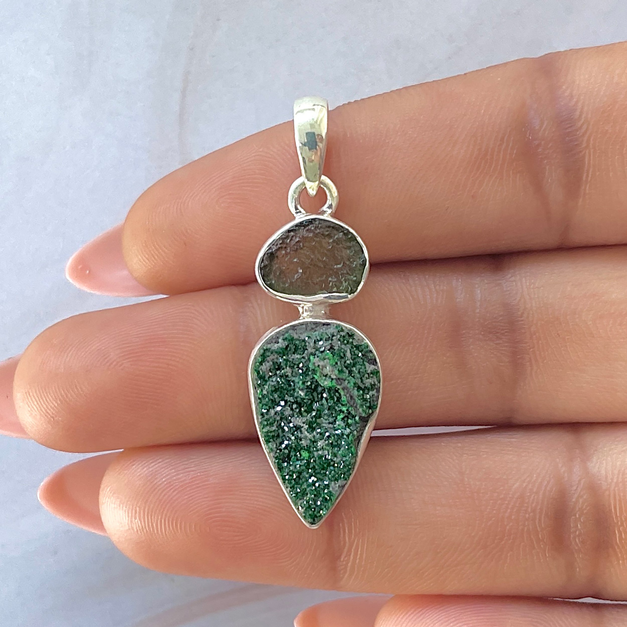 Uvarovite Pendant-(UVR-P-77.)